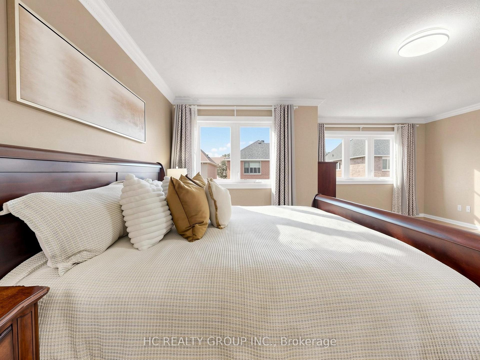 Photo 71 of 18 Saxony Drive, Markham, Berczy — HOMEH