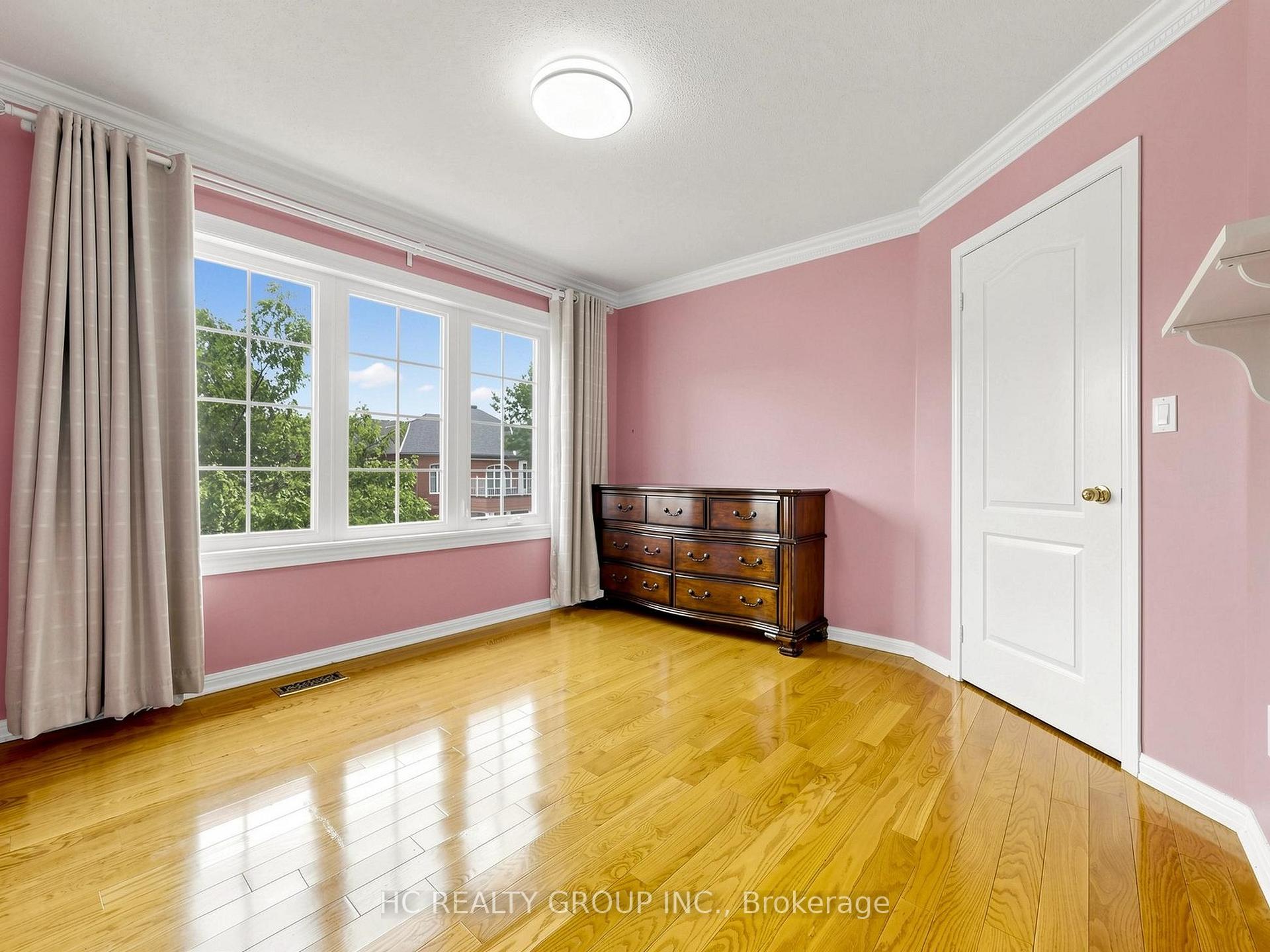 Photo 77 of 18 Saxony Drive, Markham, Berczy — HOMEH