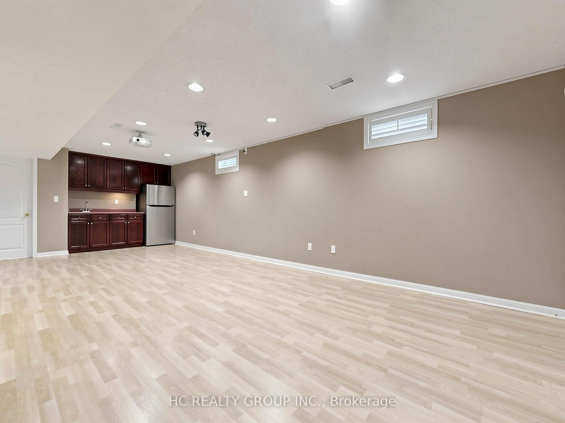 Photo 82 of 18 Saxony Drive, Markham, Berczy — HOMEH