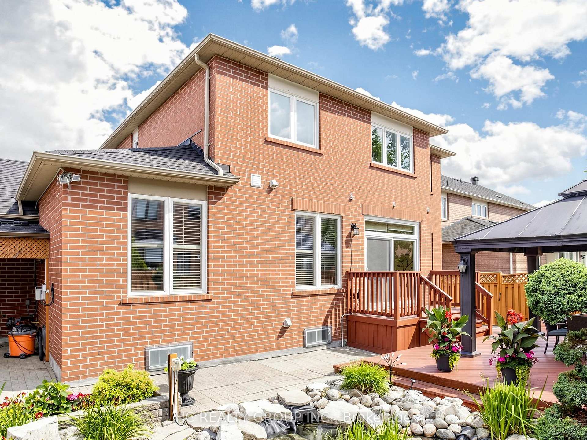 Photo 89 of 18 Saxony Drive, Markham, Berczy — HOMEH