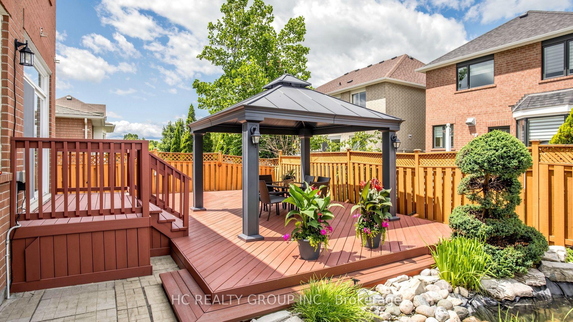 Photo 42 of 18 Saxony Drive, Markham, Berczy — HOMEH