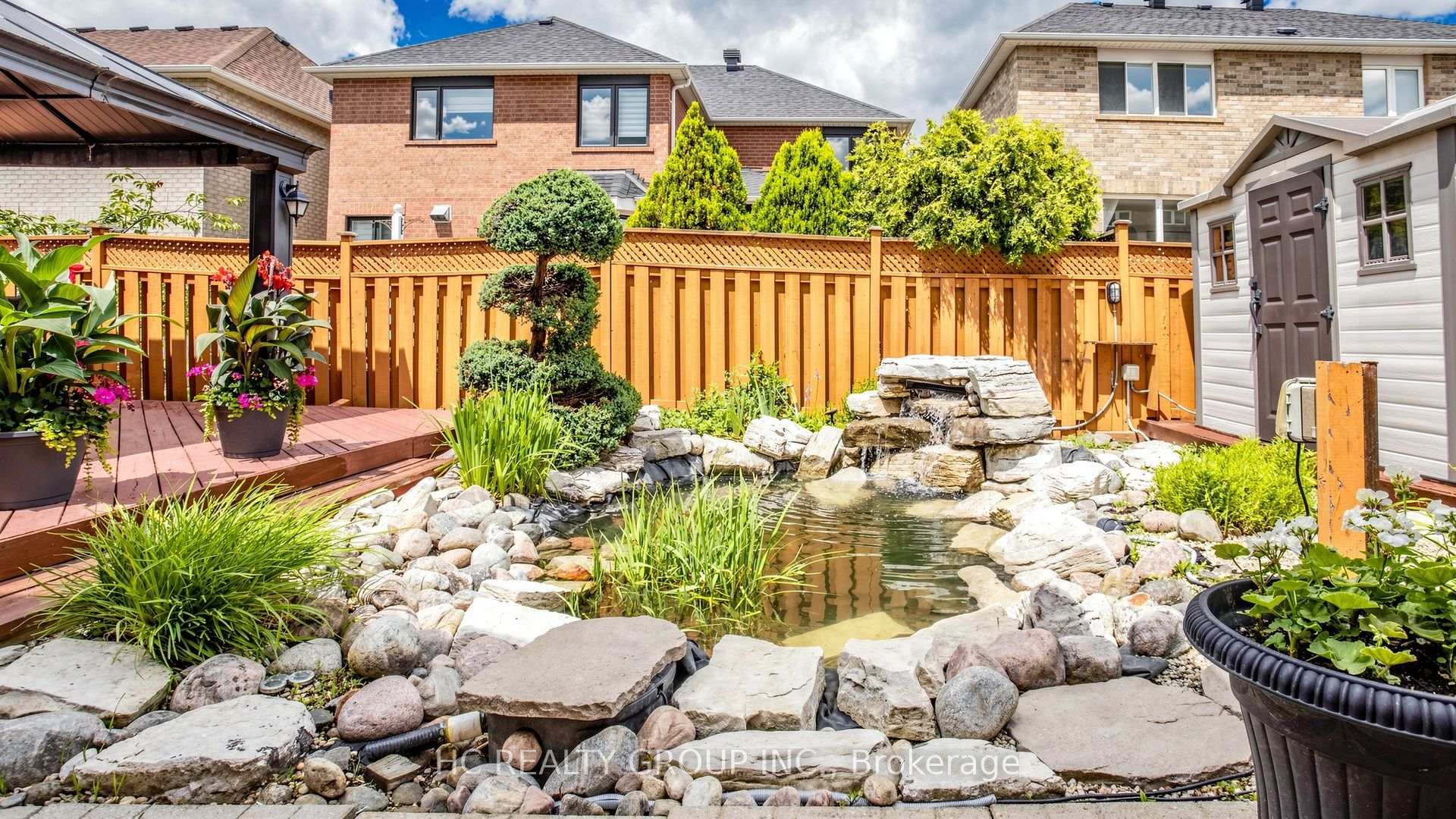 Photo 45 of 18 Saxony Drive, Markham, Berczy — HOMEH