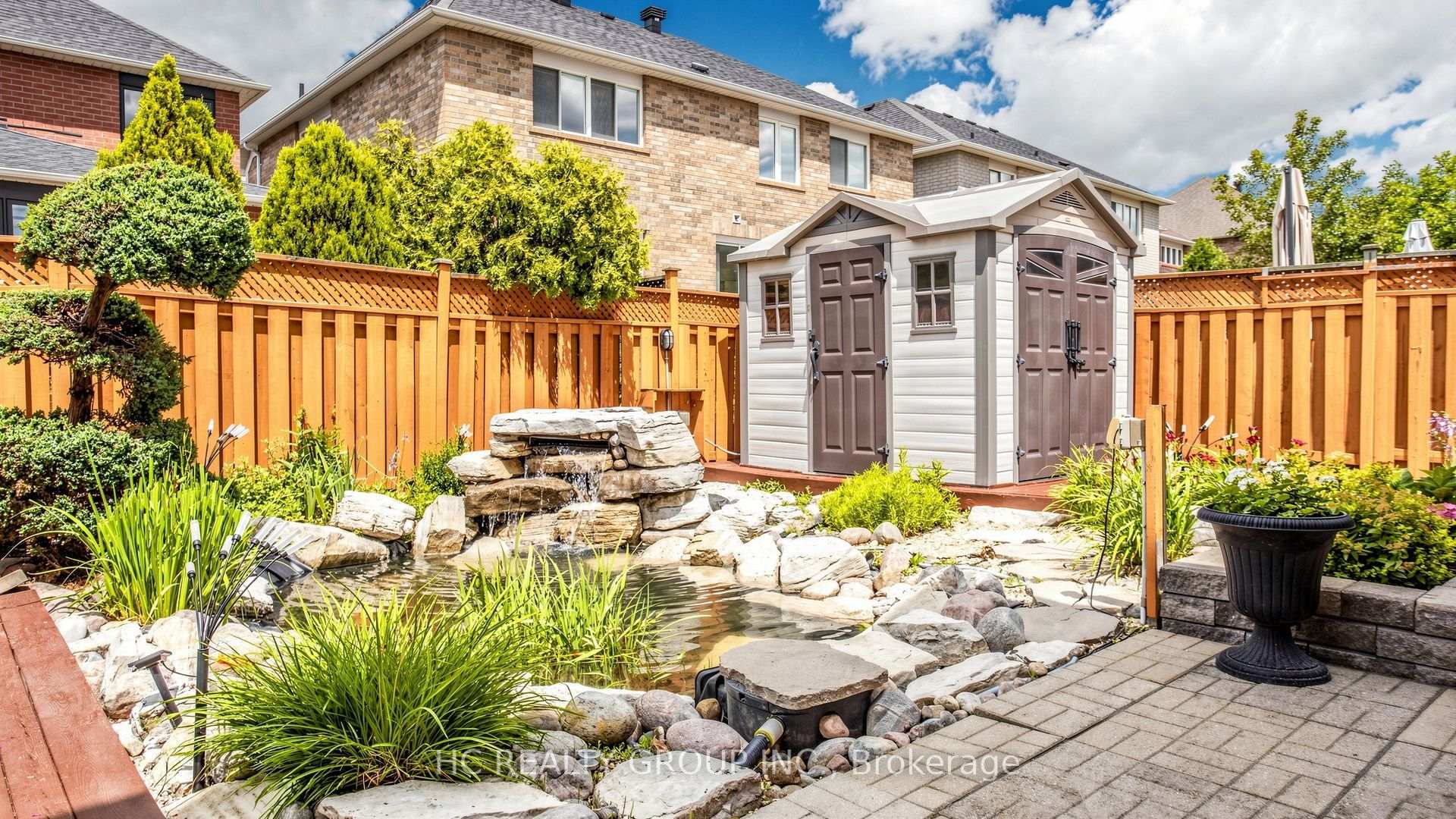 Photo 46 of 18 Saxony Drive, Markham, Berczy — HOMEH
