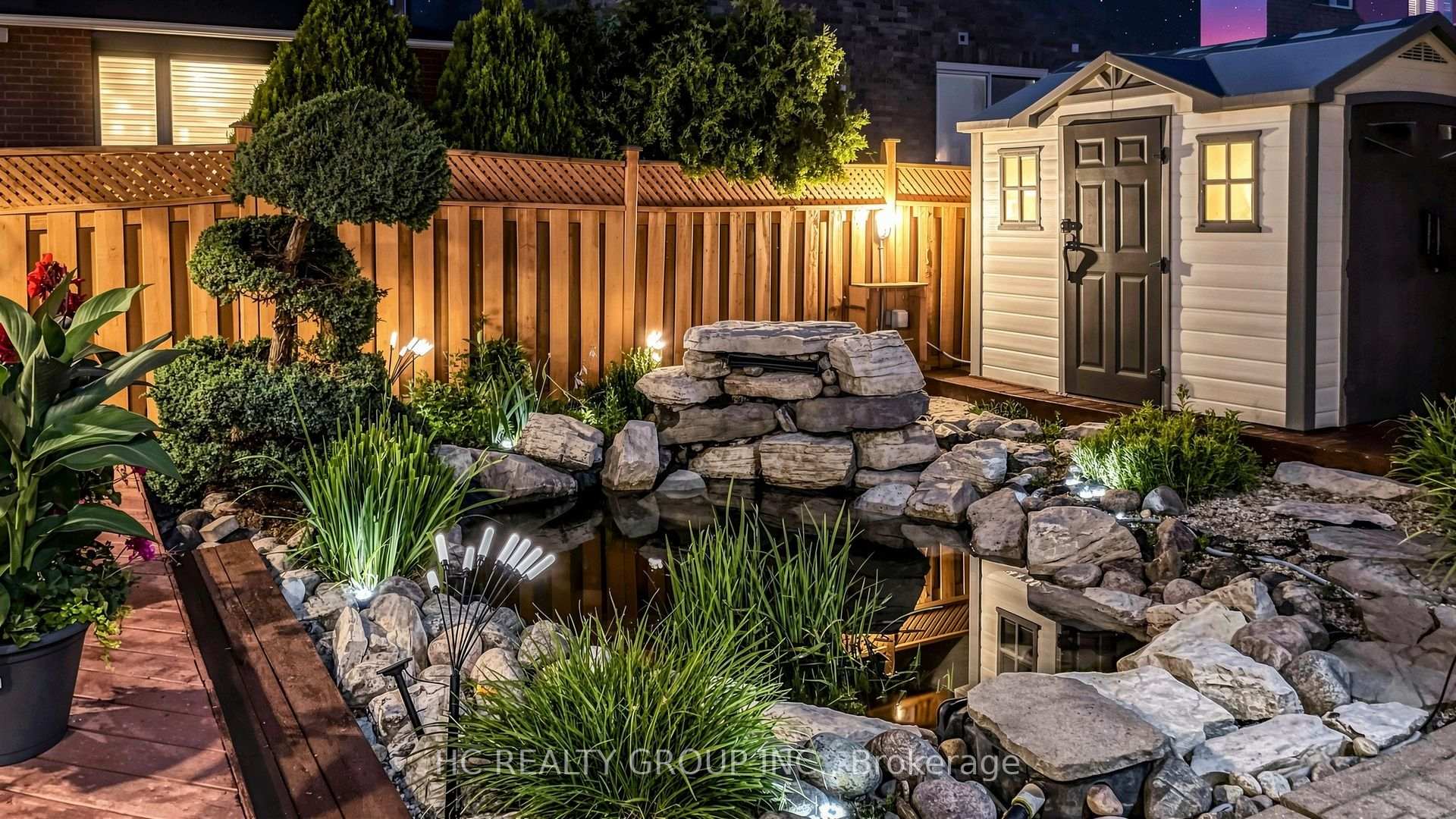 Photo 51 of 18 Saxony Drive, Markham, Berczy — HOMEH