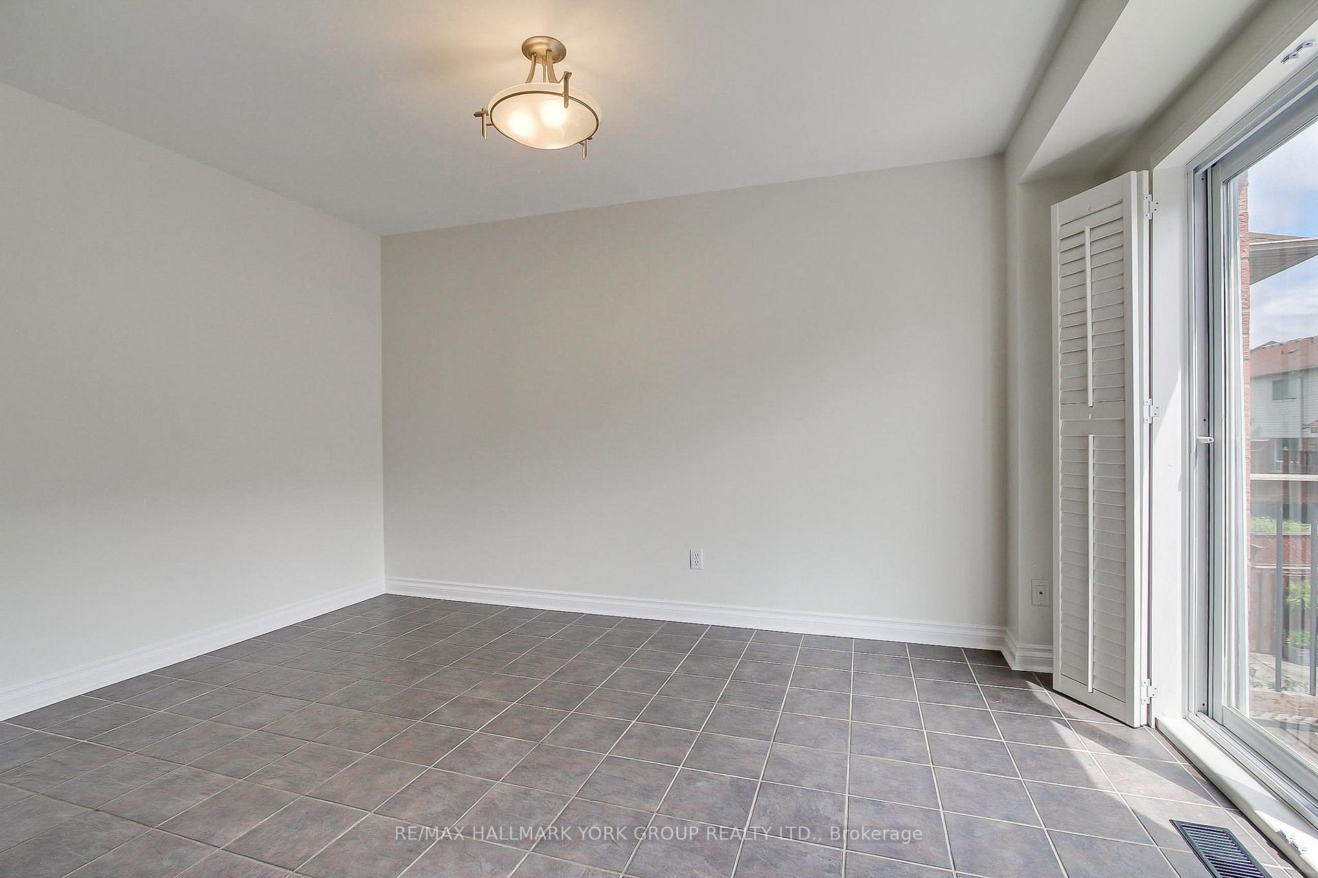 Photo 45 of 39 Millcliff Circle, Aurora, Aurora Grove — HOMEH