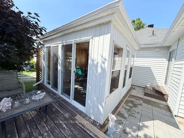 Photo 12 of 16 Ontario Street, Kapuskasing — HOMEH