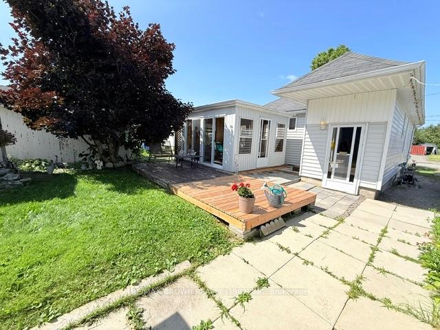Photo 16 of 16 Ontario Street, Kapuskasing — HOMEH