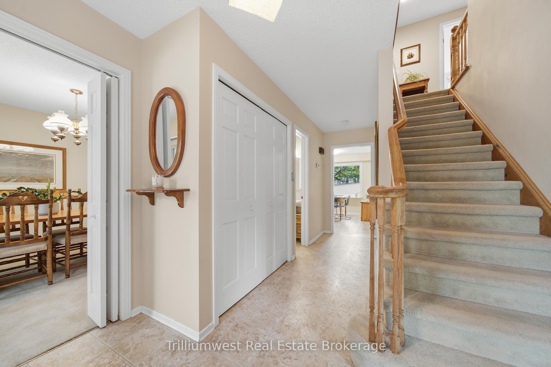 Photo 6 of 32 Waverley Drive, Guelph, Riverside Park — HOMEH