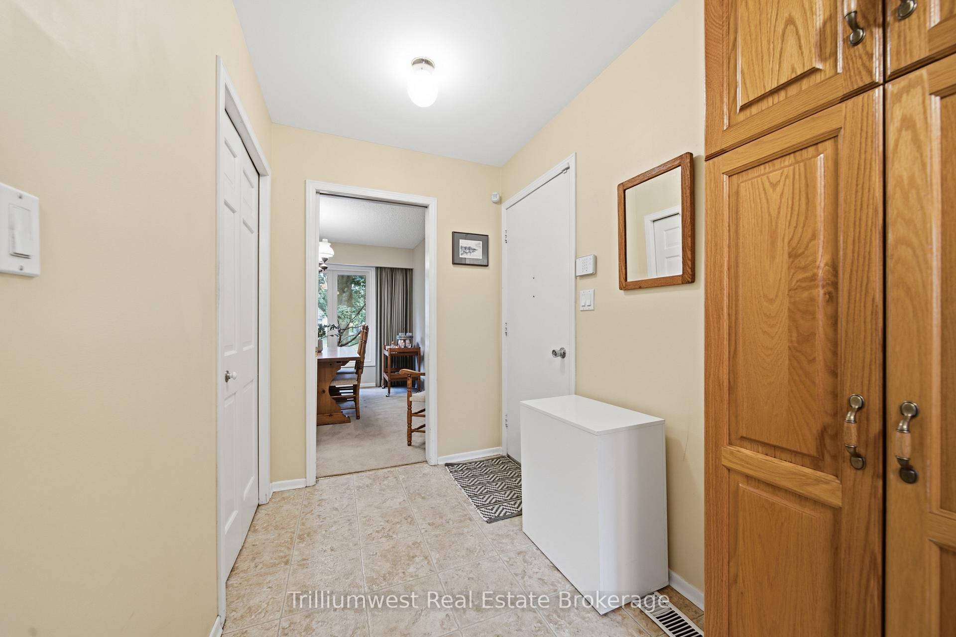 Photo 17 of 32 Waverley Drive, Guelph, Riverside Park — HOMEH