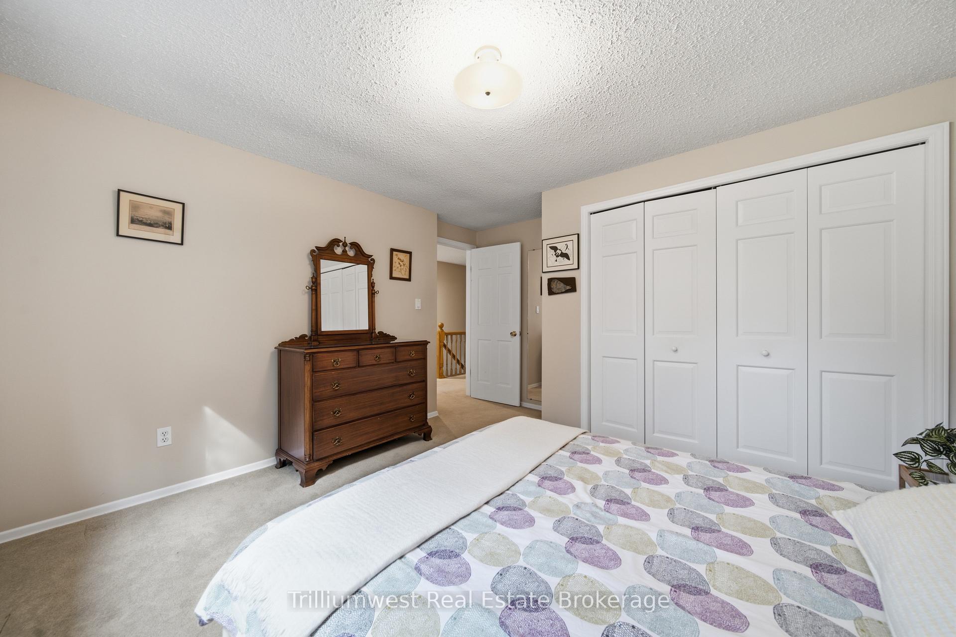 Photo 28 of 32 Waverley Drive, Guelph, Riverside Park — HOMEH