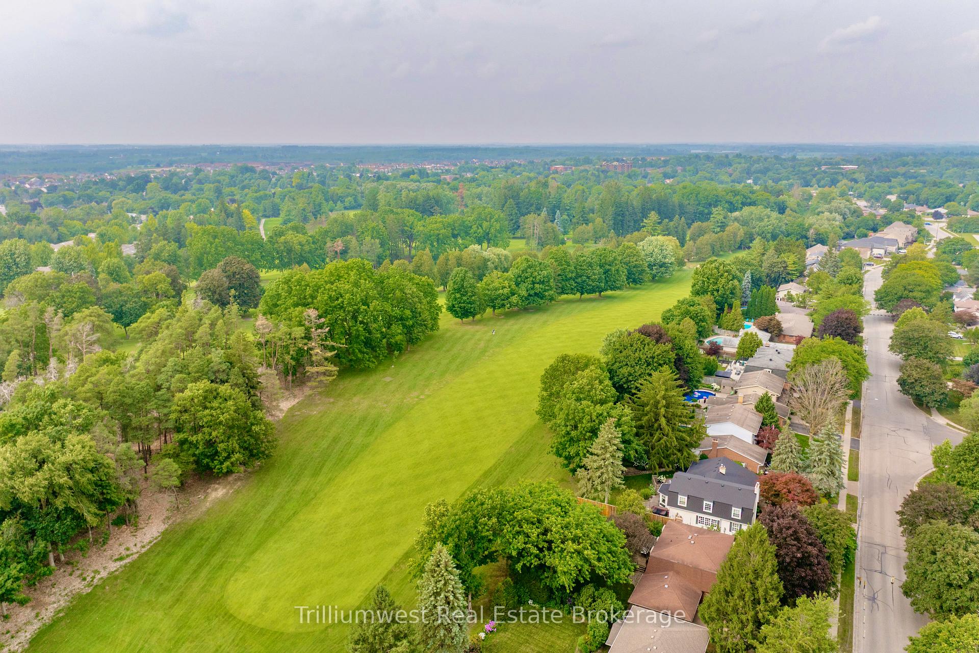 Photo 38 of 32 Waverley Drive, Guelph, Riverside Park — HOMEH
