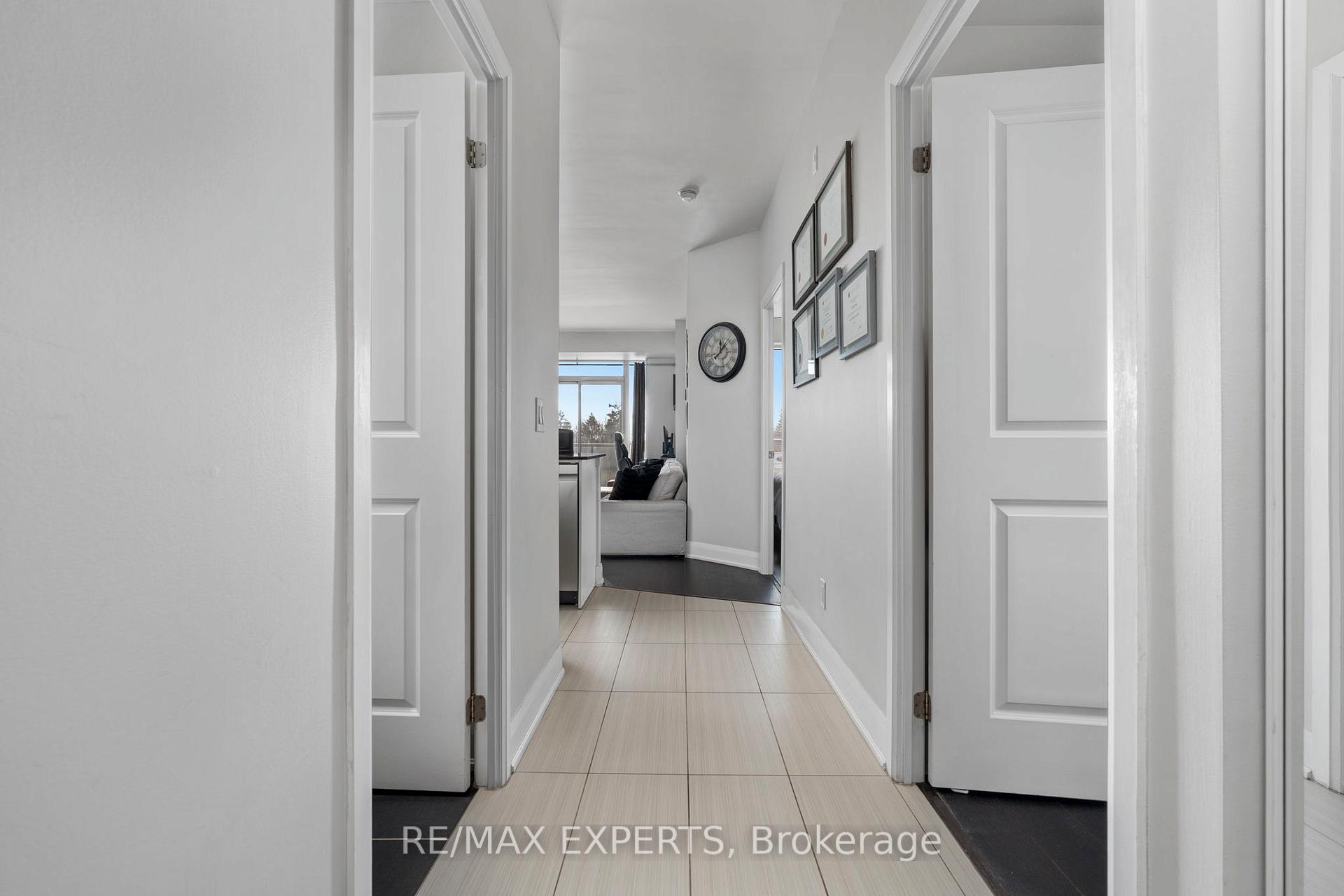 Photo 8 of Unit 420, 4700 Highway 7, Vaughan, East Woodbridge — HOMEH