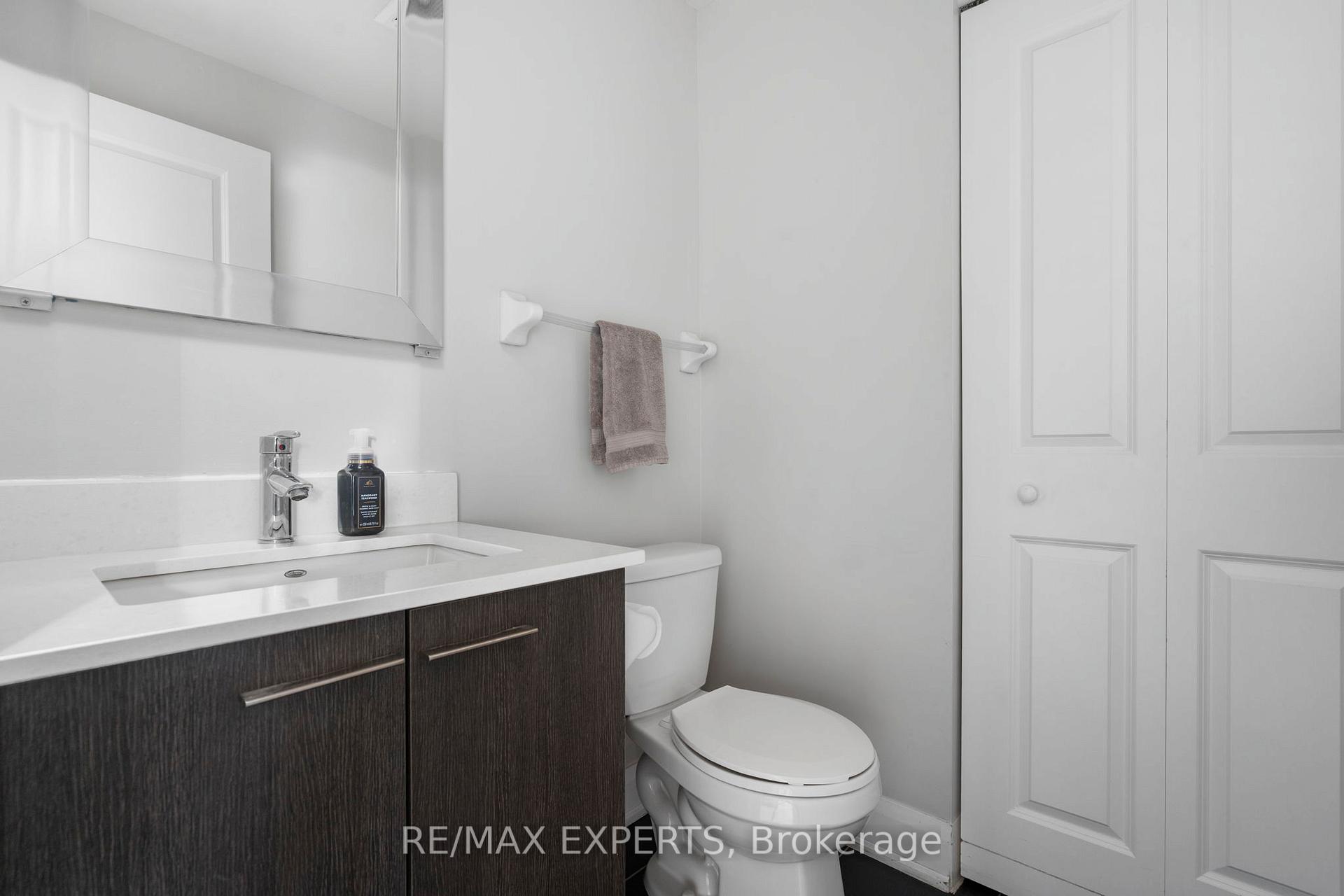 Photo 11 of Unit 420, 4700 Highway 7, Vaughan, East Woodbridge — HOMEH