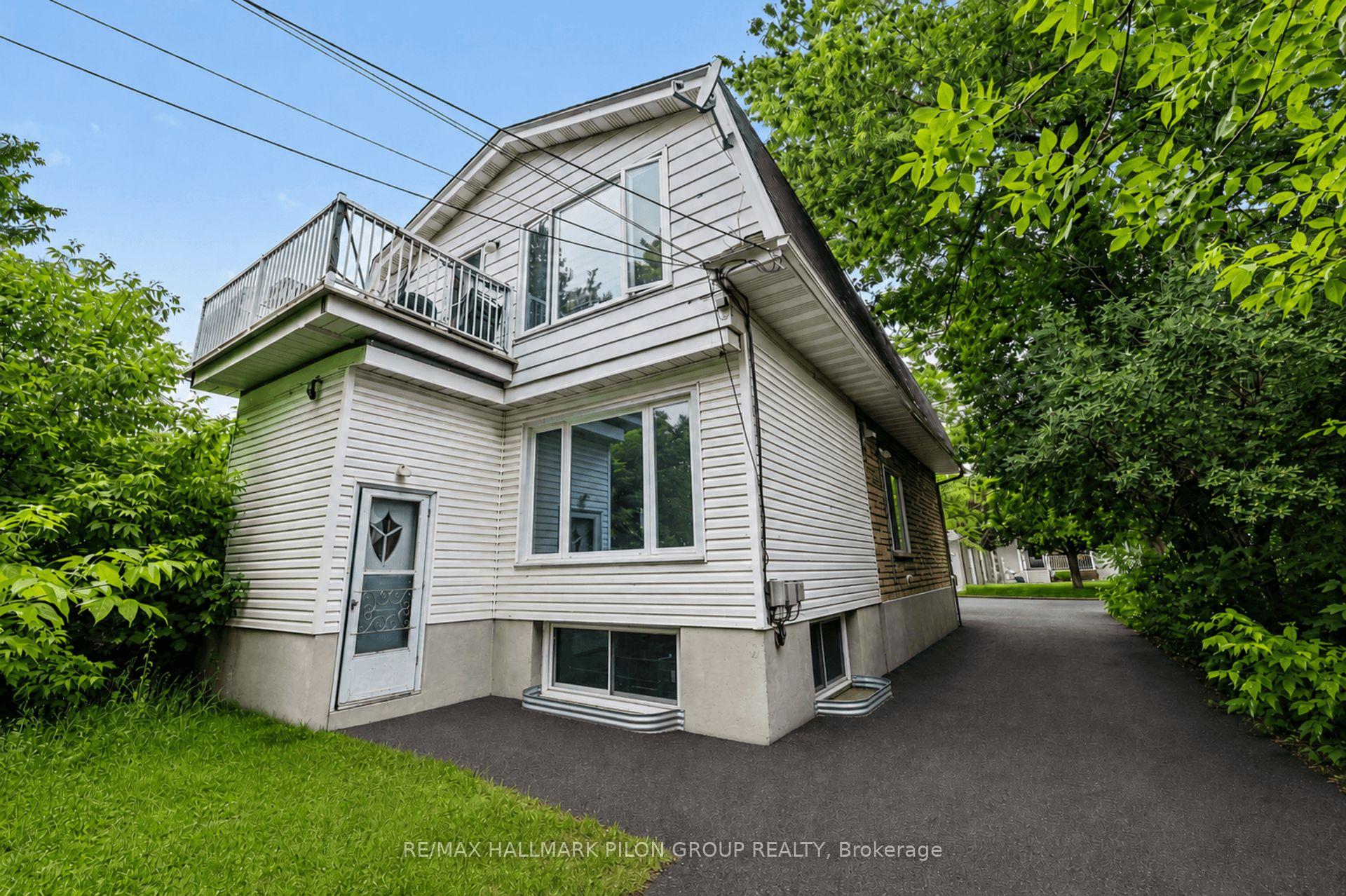 Photo 2 of 528 Guy Street, Ottawa, Castle Heights — HOMEH