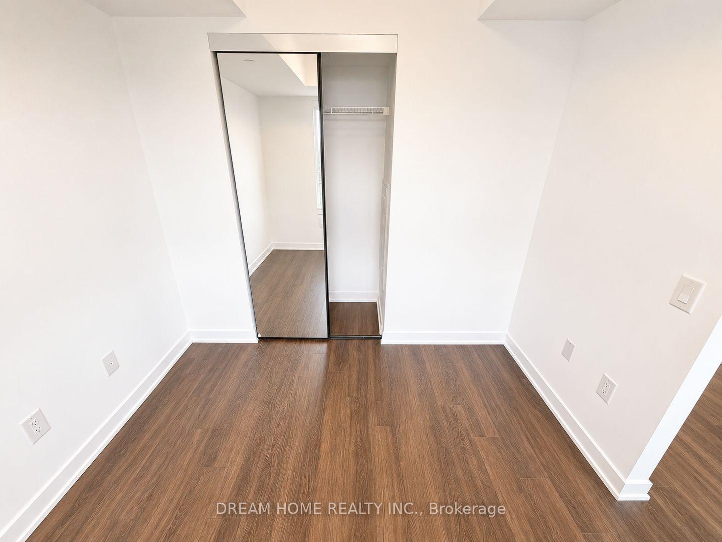 Photo 7 of Unit 2009, 609 Sherbourne Street, Toronto, North St. James Town — HOMEH