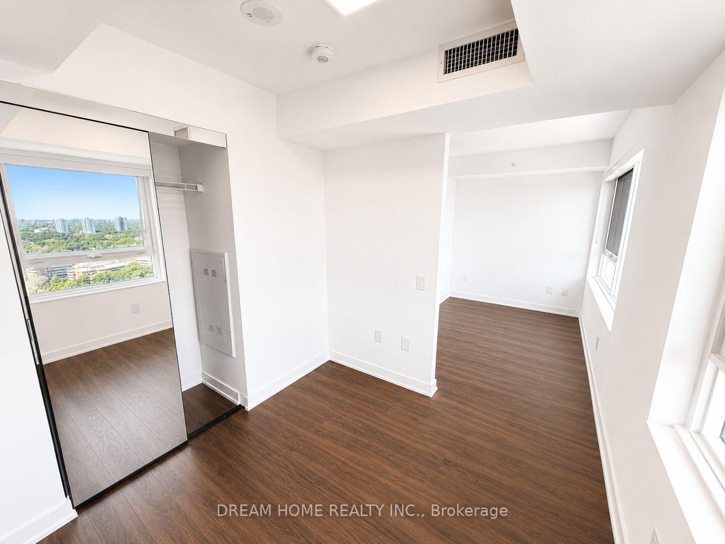 Photo 8 of Unit 2009, 609 Sherbourne Street, Toronto, North St. James Town — HOMEH