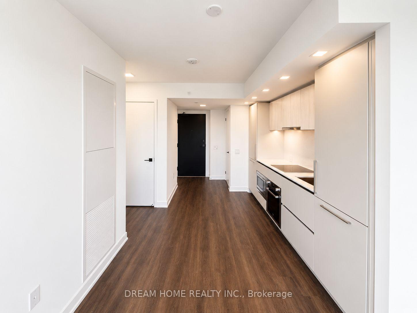 Photo 10 of Unit 2009, 609 Sherbourne Street, Toronto, North St. James Town — HOMEH