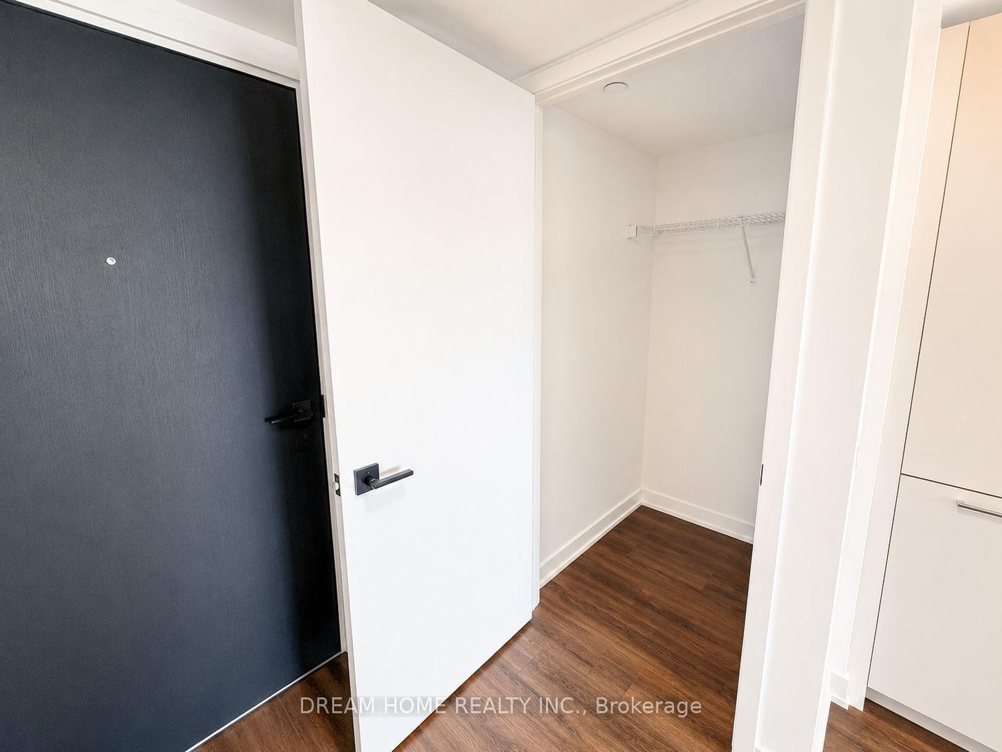 Photo 11 of Unit 2009, 609 Sherbourne Street, Toronto, North St. James Town — HOMEH