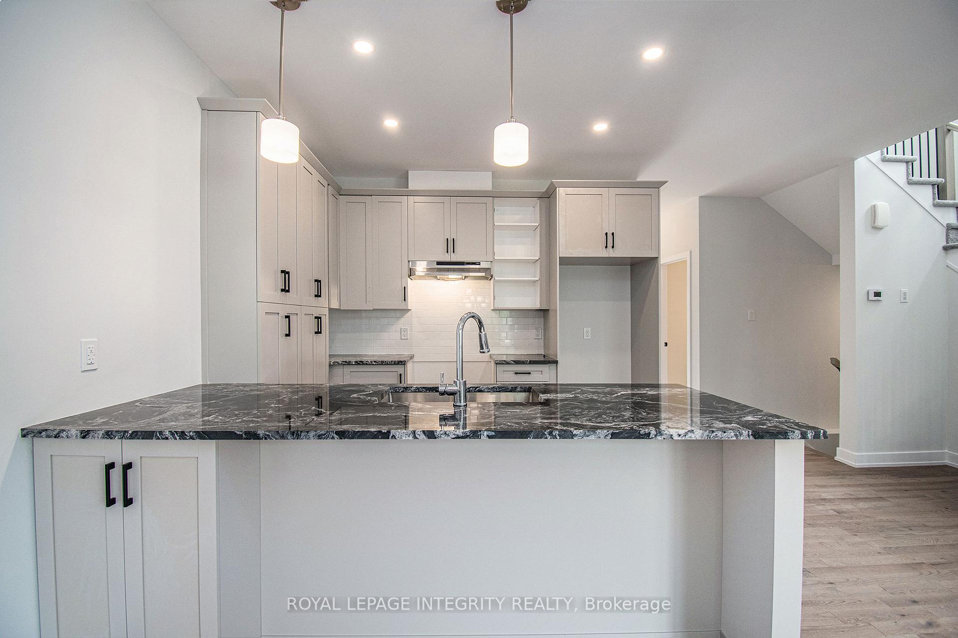 Photo 5 of 10 Morral Court, Arnprior, Arnprior — HOMEH