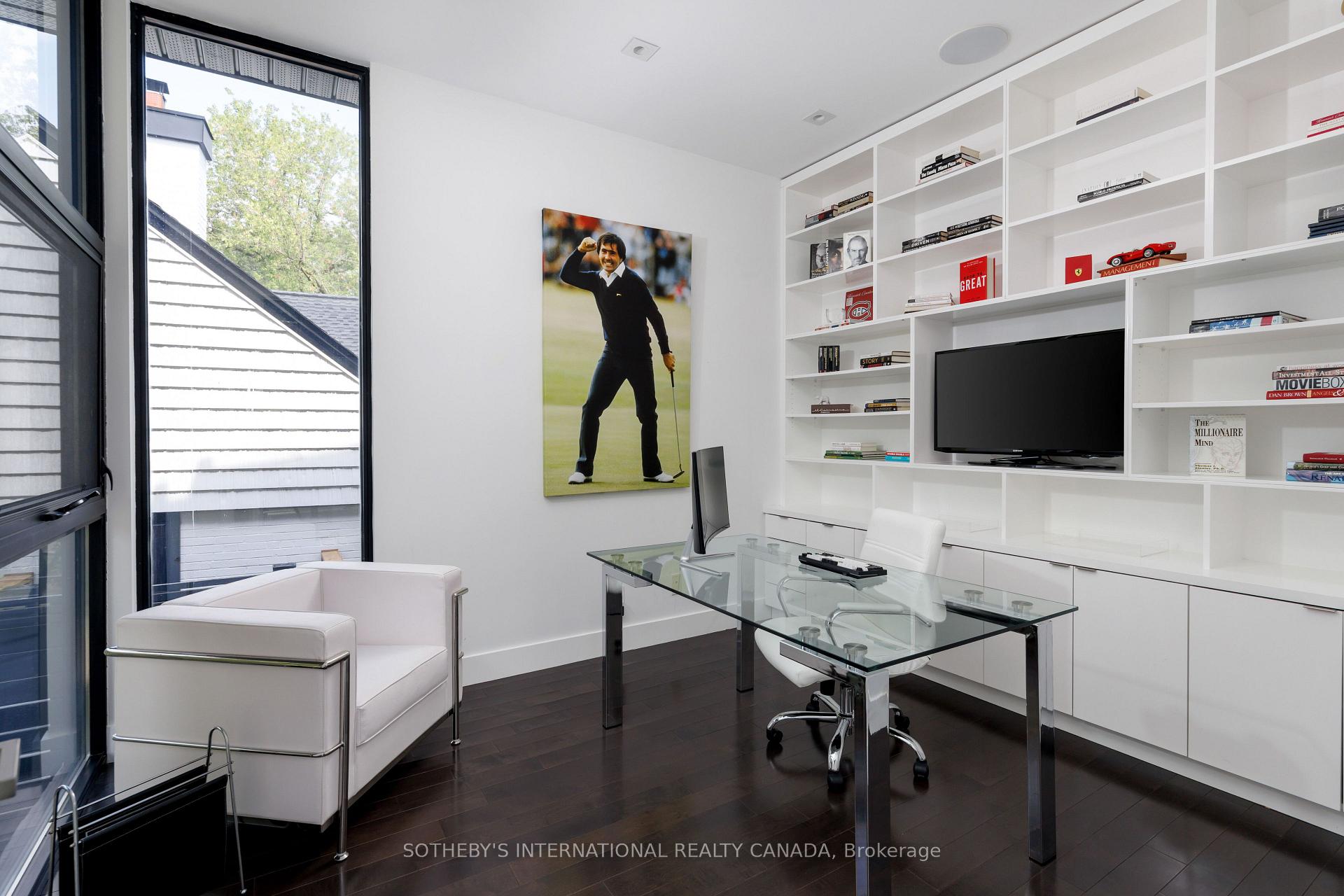 Photo 3 of 5 Hartfield Road, Etobicoke, Edenbridge-Humber Valley — HOMEH