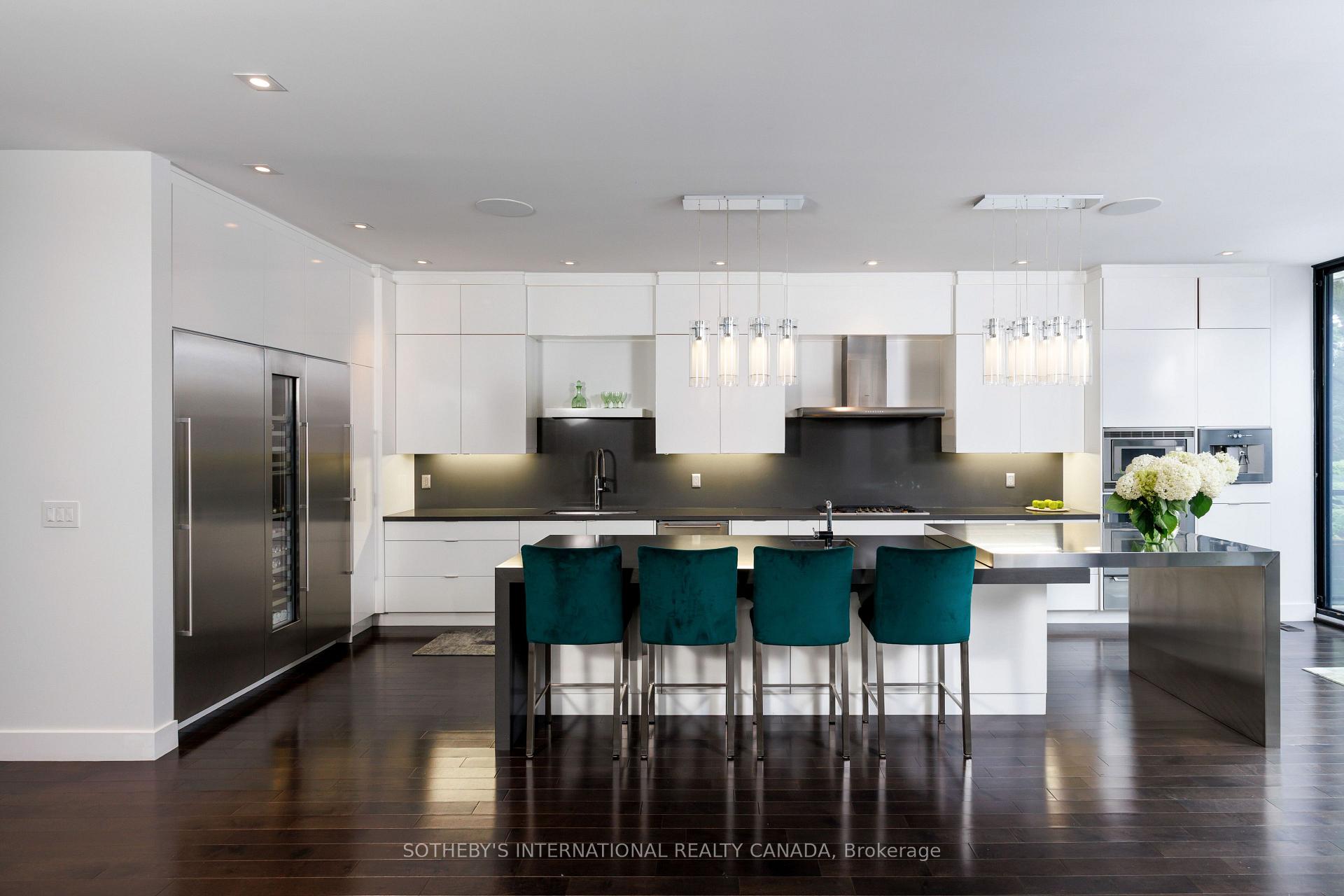 Photo 5 of 5 Hartfield Road, Etobicoke, Edenbridge-Humber Valley — HOMEH
