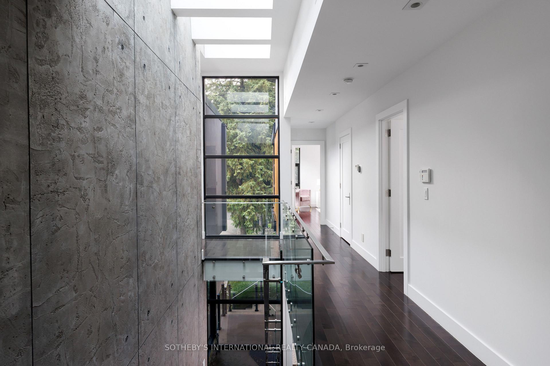 Photo 20 of 5 Hartfield Road, Etobicoke, Edenbridge-Humber Valley — HOMEH