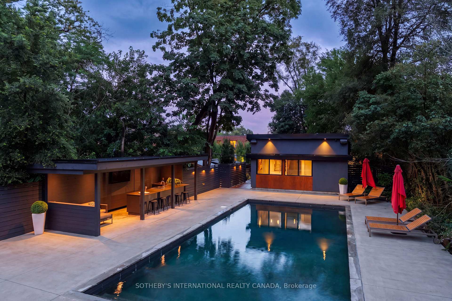 Photo 48 of 5 Hartfield Road, Etobicoke, Edenbridge-Humber Valley — HOMEH