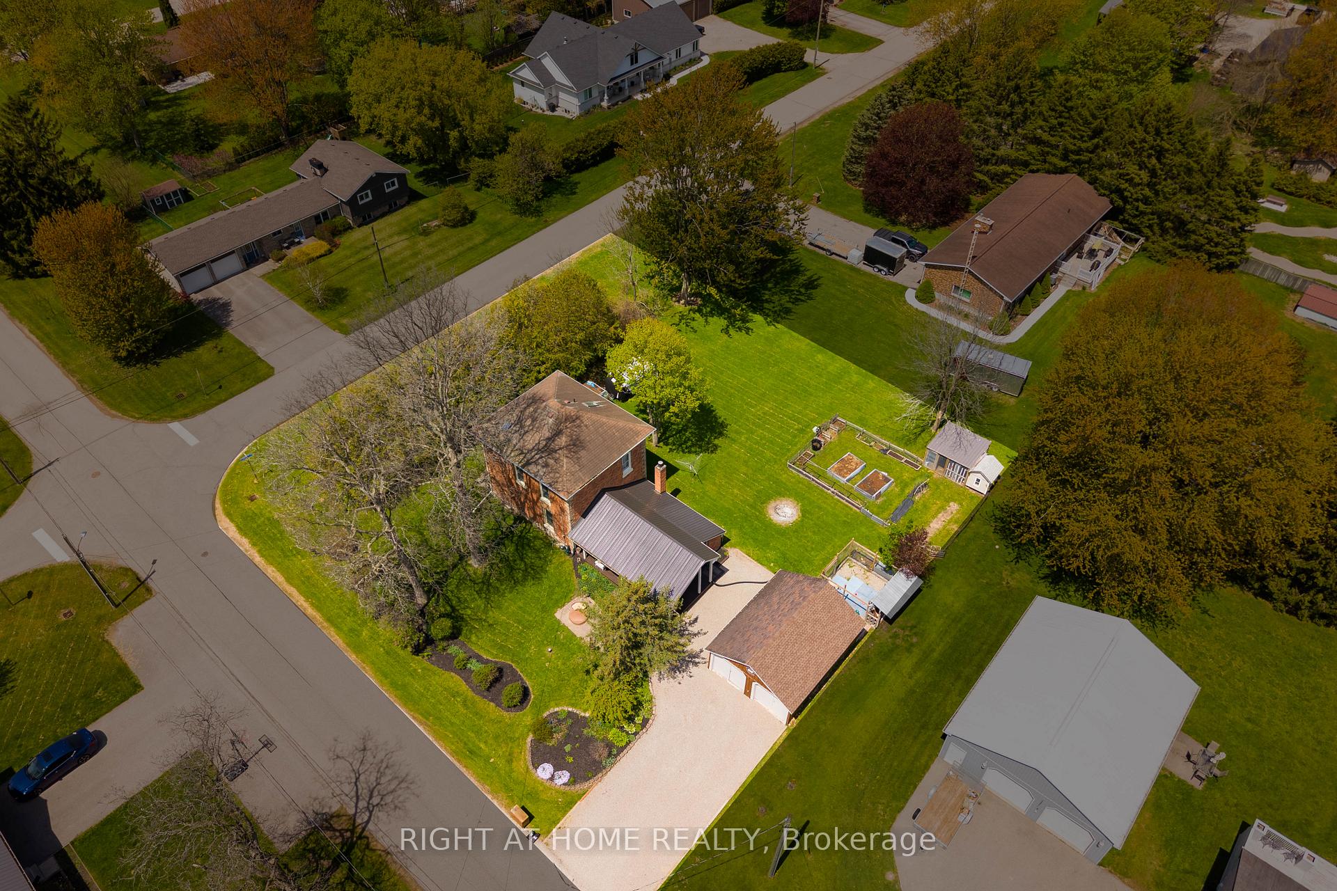 Photo 1 of 51184 Ashton Street, Malahide, Springfield — HOMEH