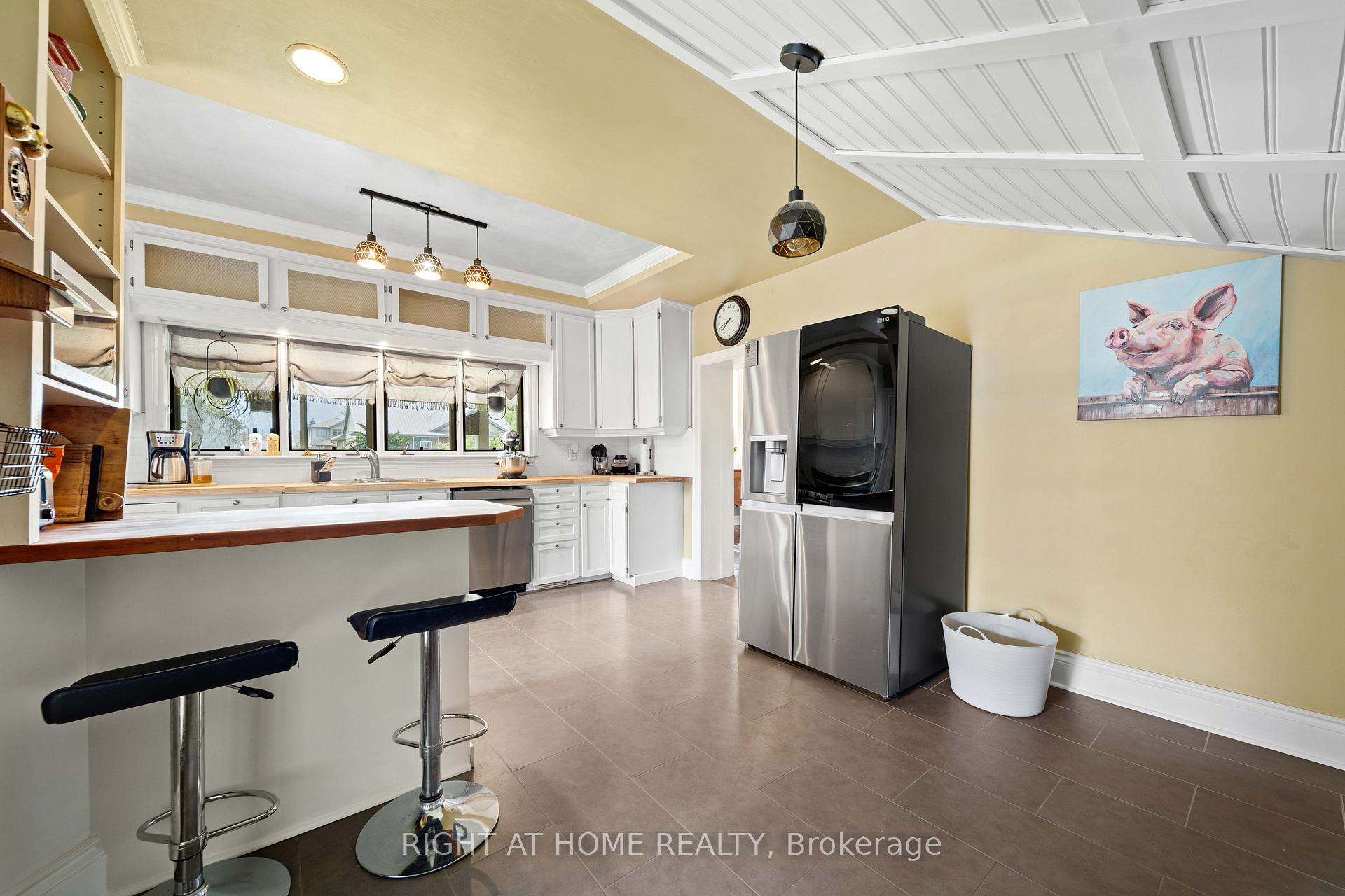 Photo 11 of 51184 Ashton Street, Malahide, Springfield — HOMEH