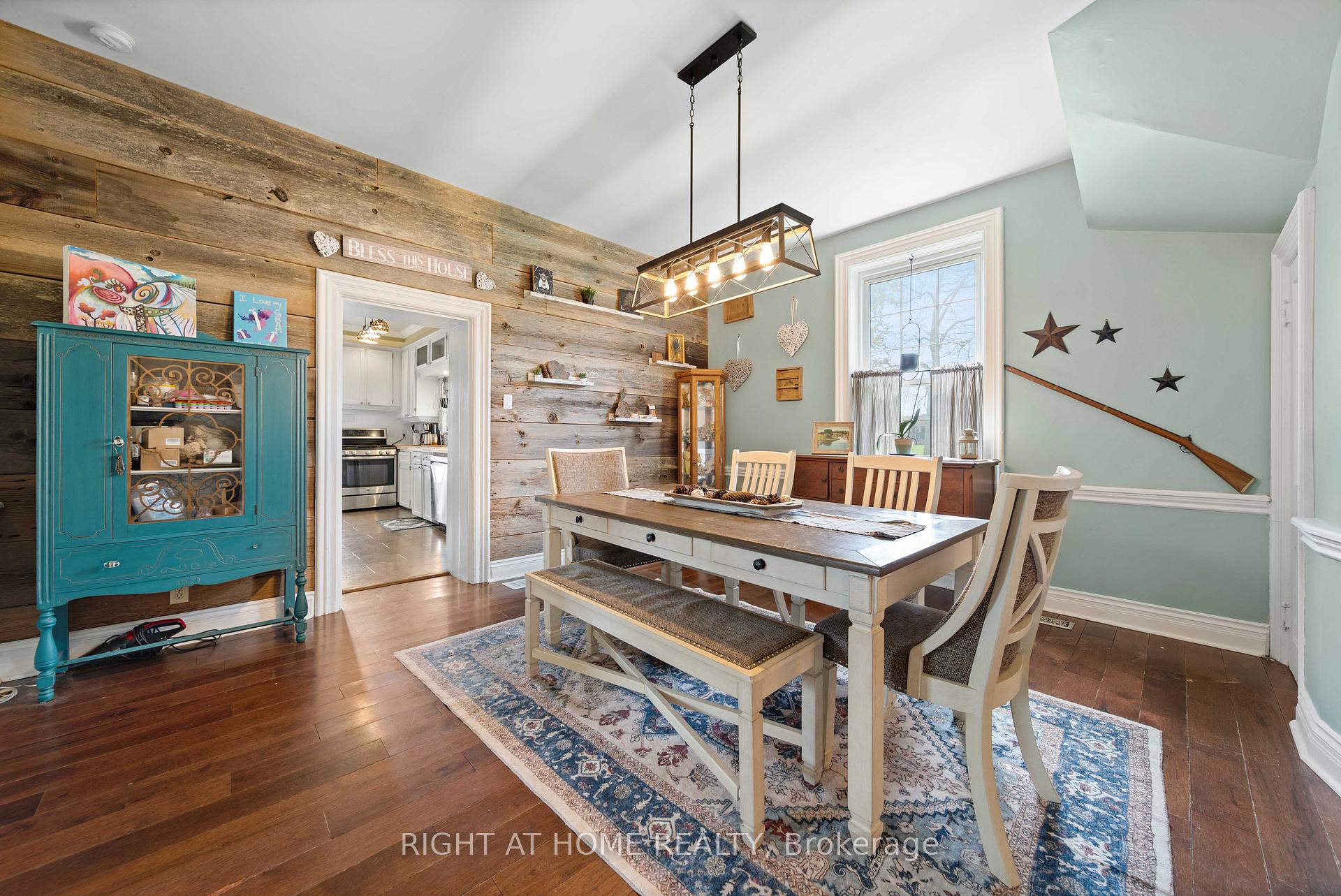 Photo 12 of 51184 Ashton Street, Malahide, Springfield — HOMEH