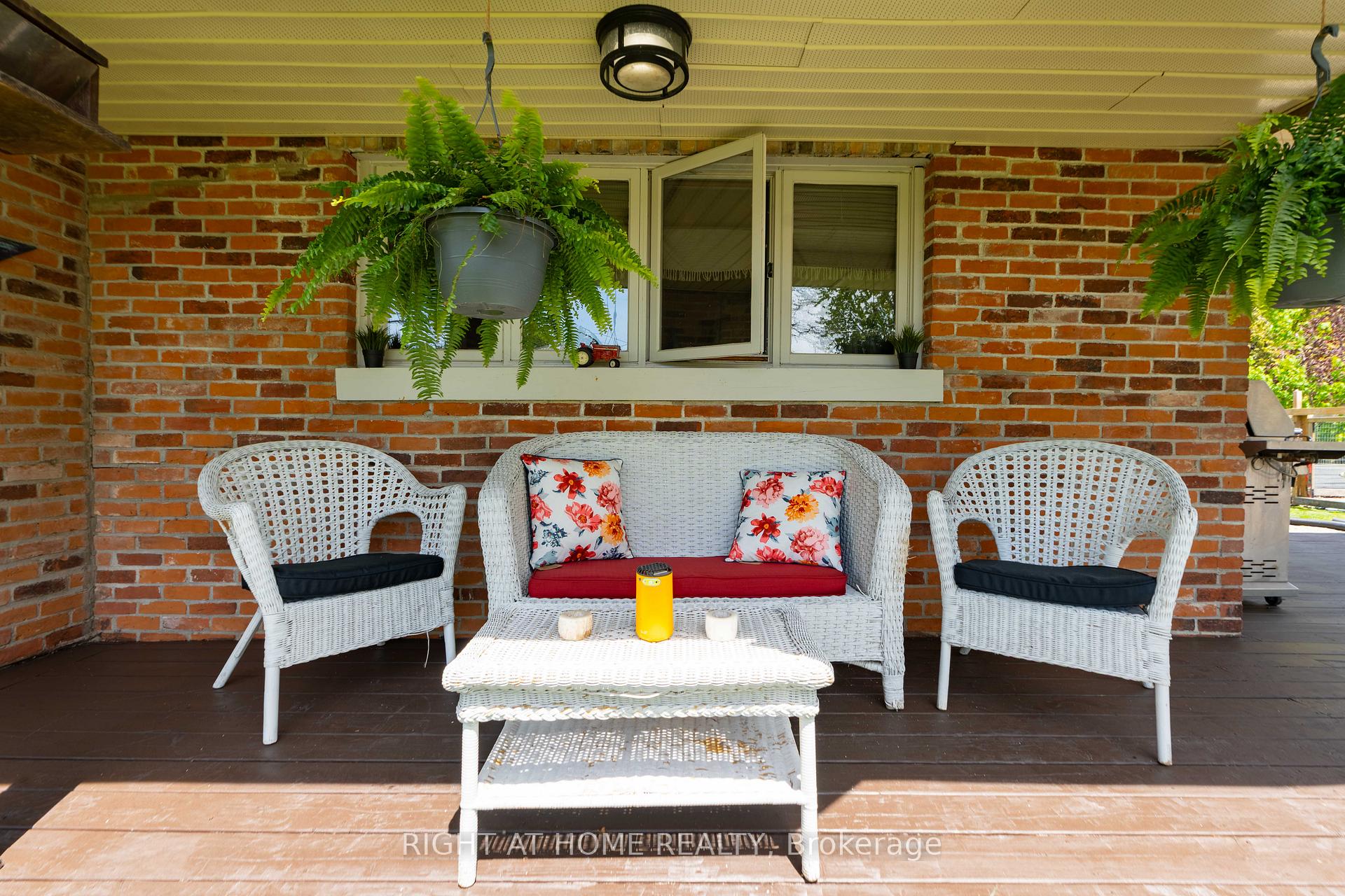 Photo 44 of 51184 Ashton Street, Malahide, Springfield — HOMEH