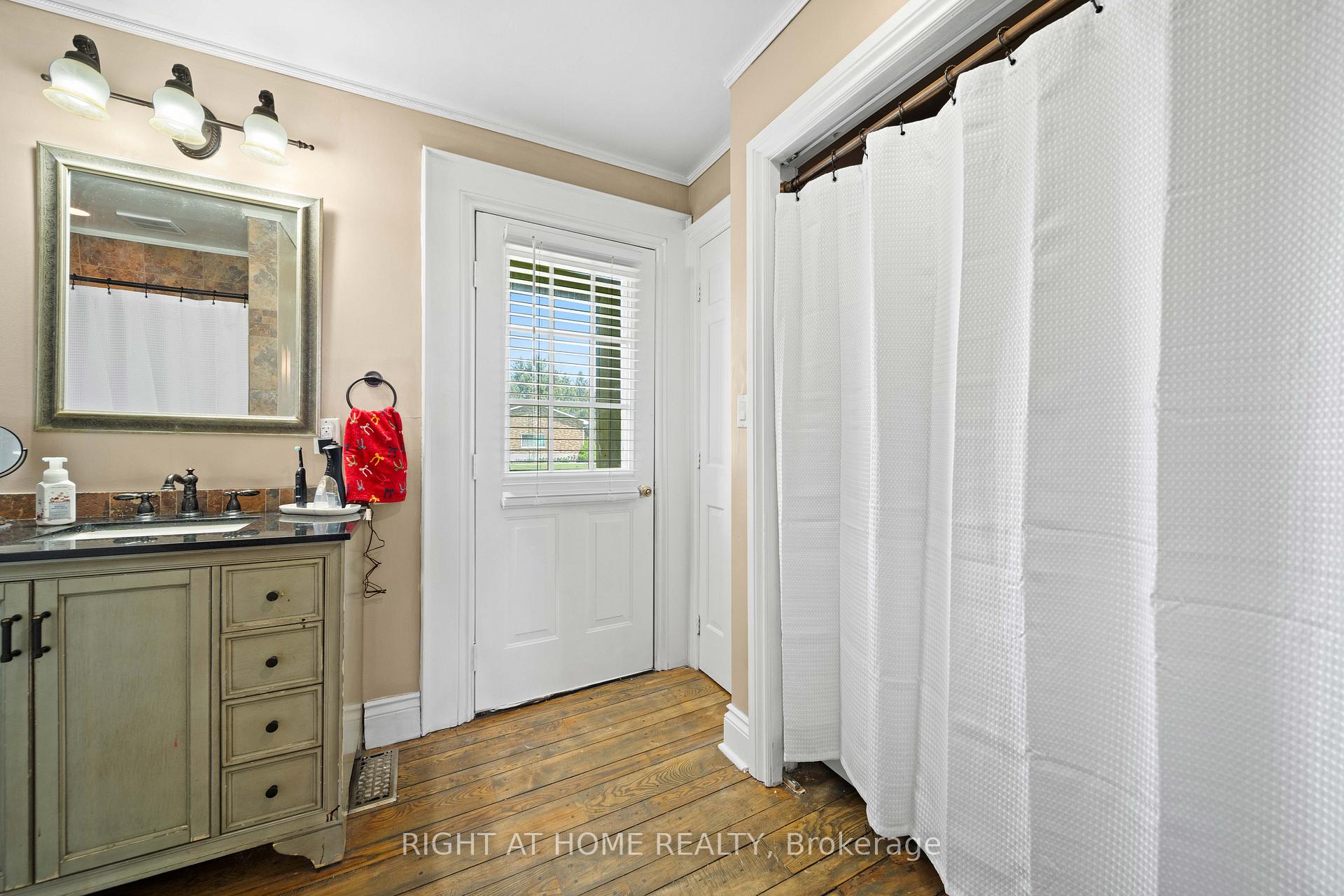 Photo 46 of 51184 Ashton Street, Malahide, Springfield — HOMEH