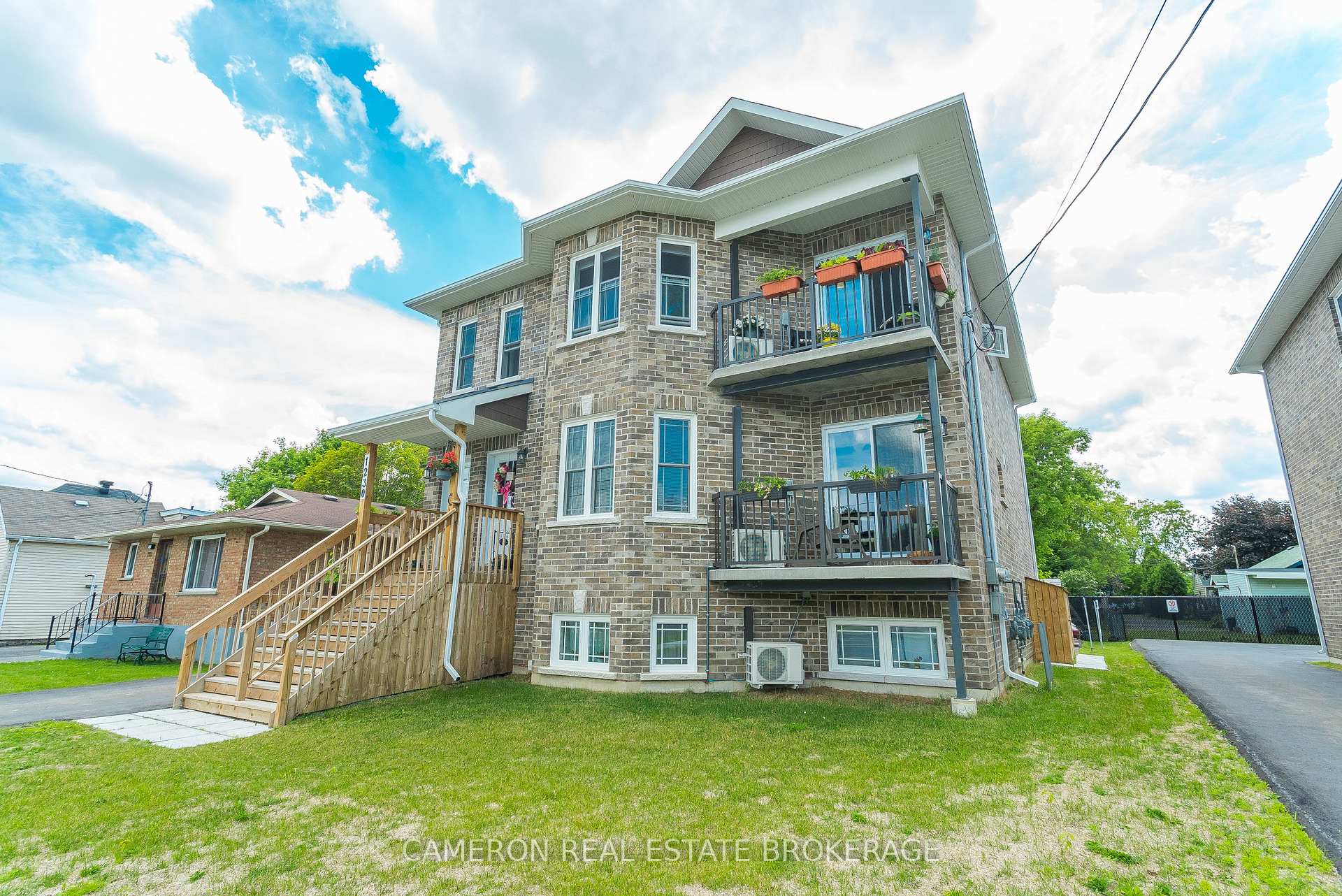 Photo 3 of Unit C, 1230 Cumberland Street, Cornwall, Cornwall — HOMEH