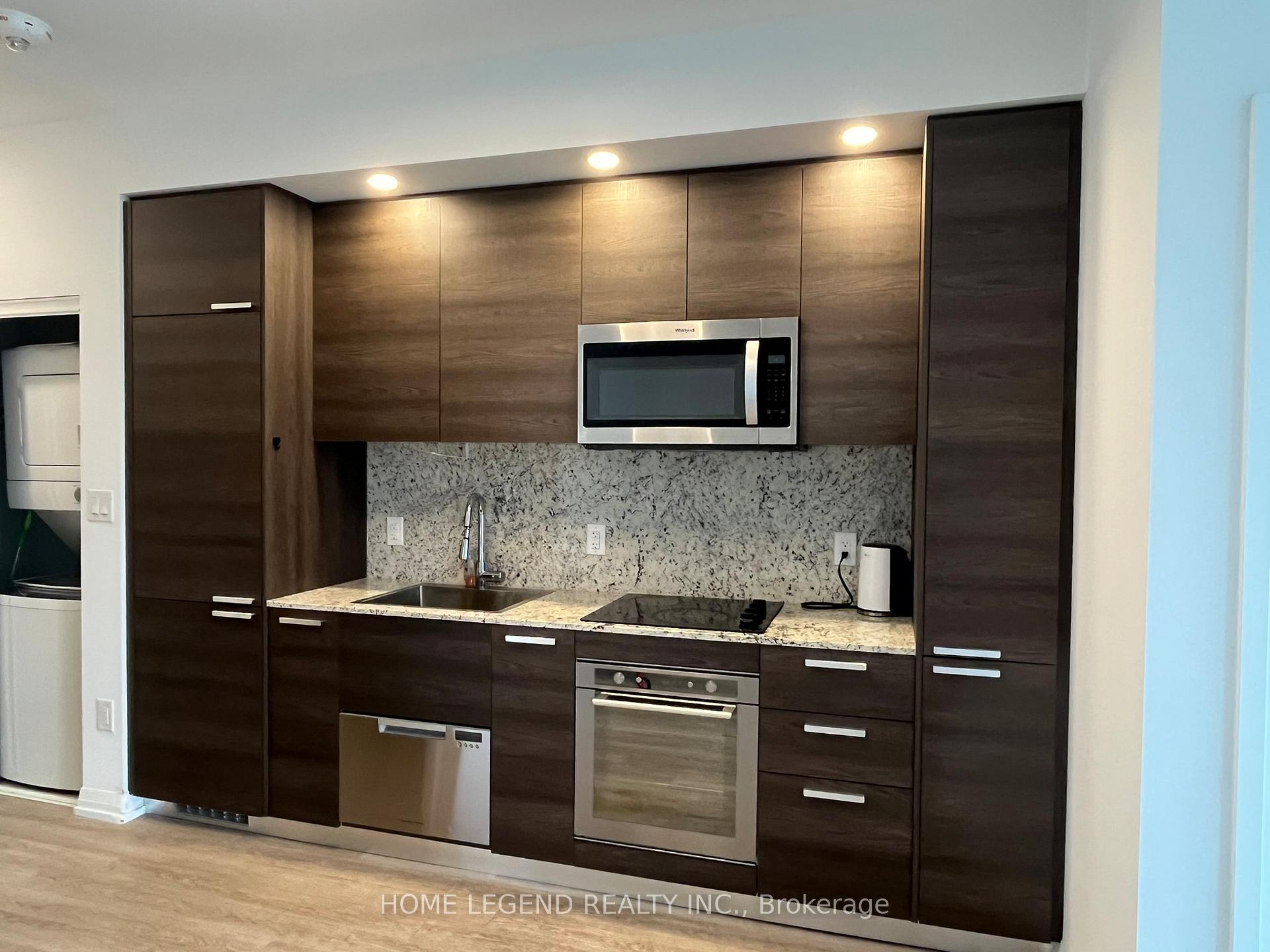 Photo 6 of Unit 1908, 75 Canterbury Place, North York, Willowdale West — HOMEH