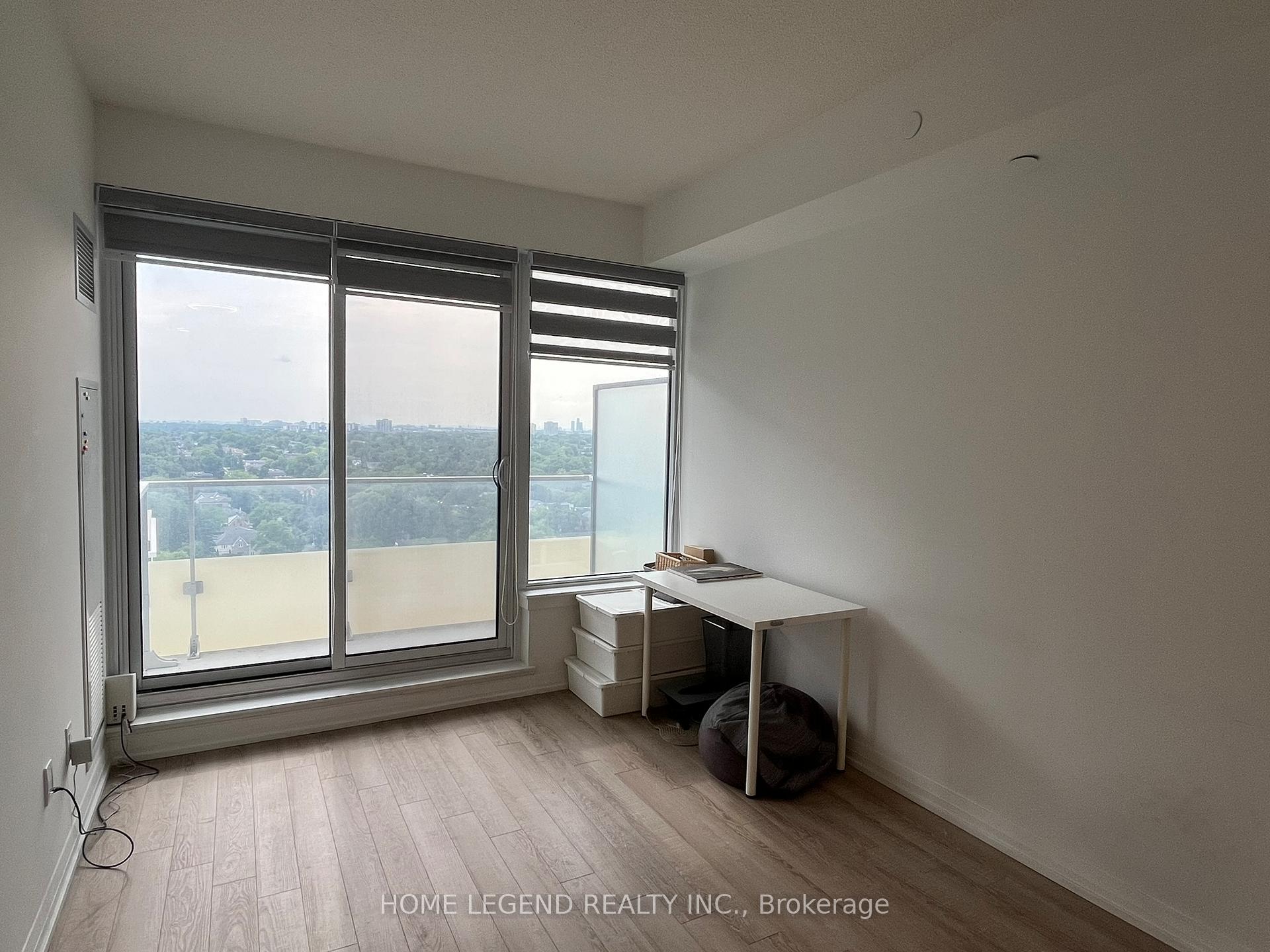 Photo 8 of Unit 1908, 75 Canterbury Place, North York, Willowdale West — HOMEH