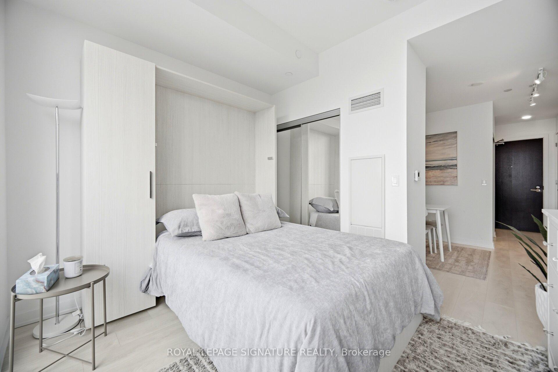 Photo 16 of Unit 5204, 501 Yonge Street, Toronto, Church-Yonge Corridor — HOMEH