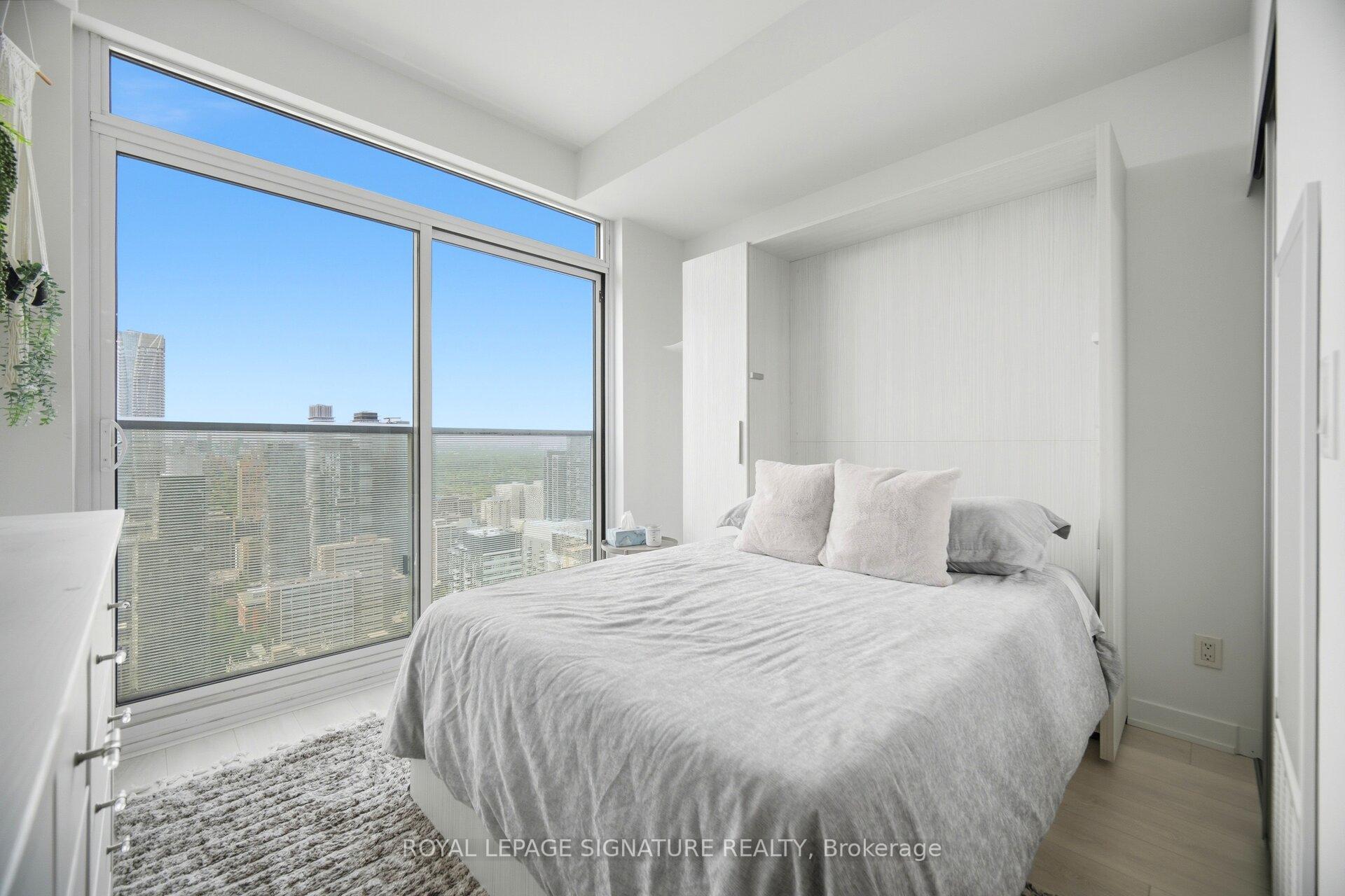 Photo 17 of Unit 5204, 501 Yonge Street, Toronto, Church-Yonge Corridor — HOMEH