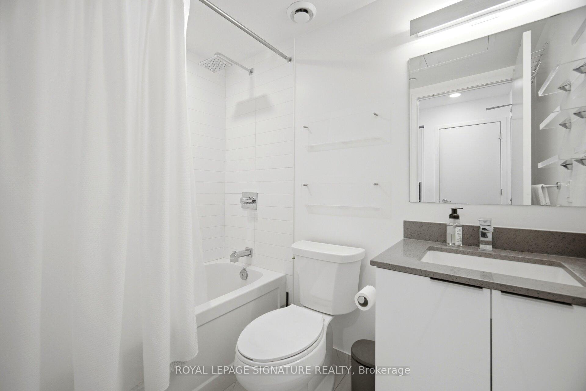 Photo 21 of Unit 5204, 501 Yonge Street, Toronto, Church-Yonge Corridor — HOMEH