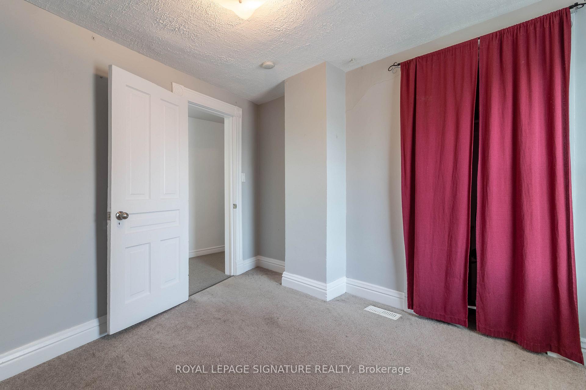 Photo 20 of 23 Sullivan Avenue, Thorold, Thorold Downtown — HOMEH