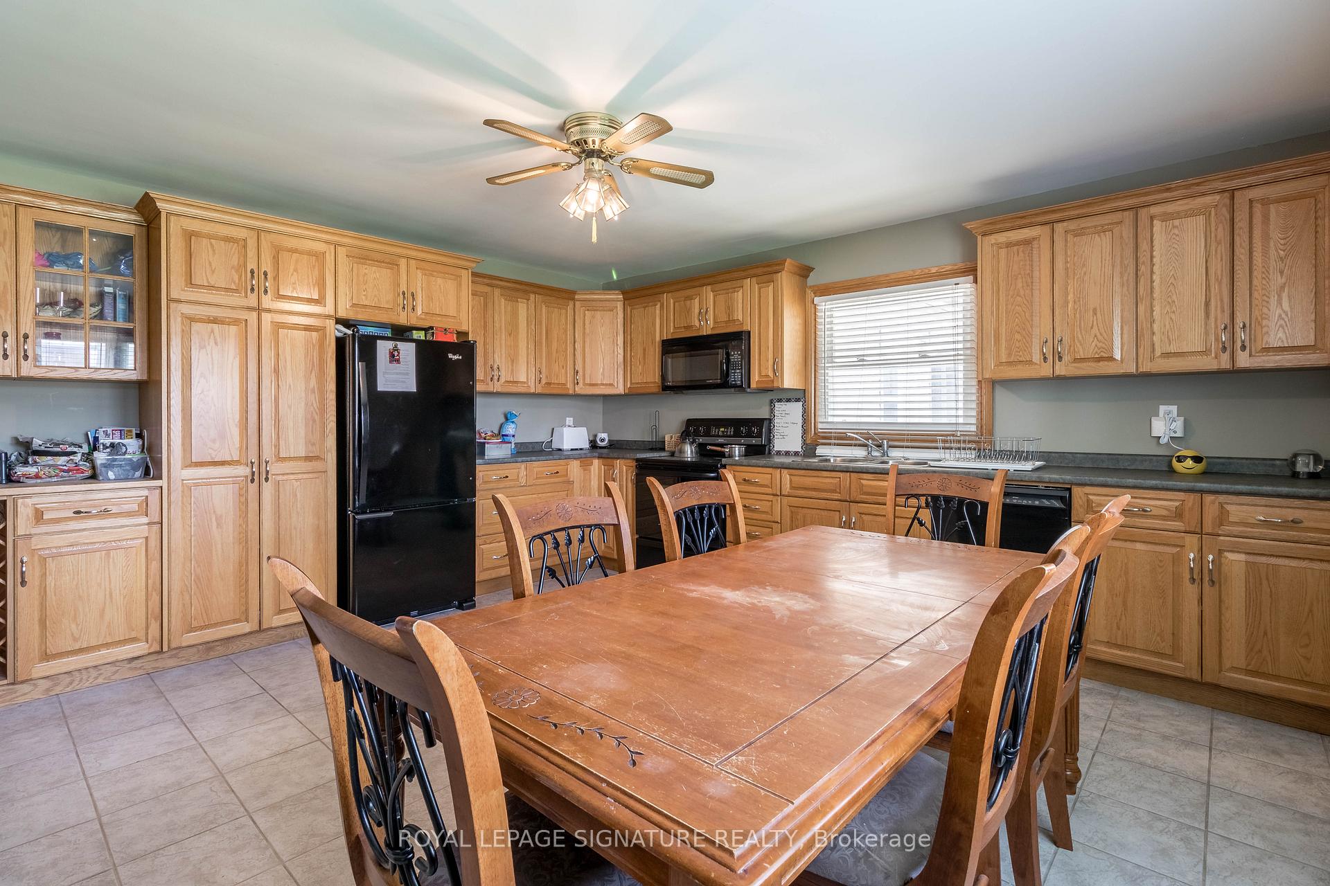 Photo 28 of 23 Sullivan Avenue, Thorold, Thorold Downtown — HOMEH