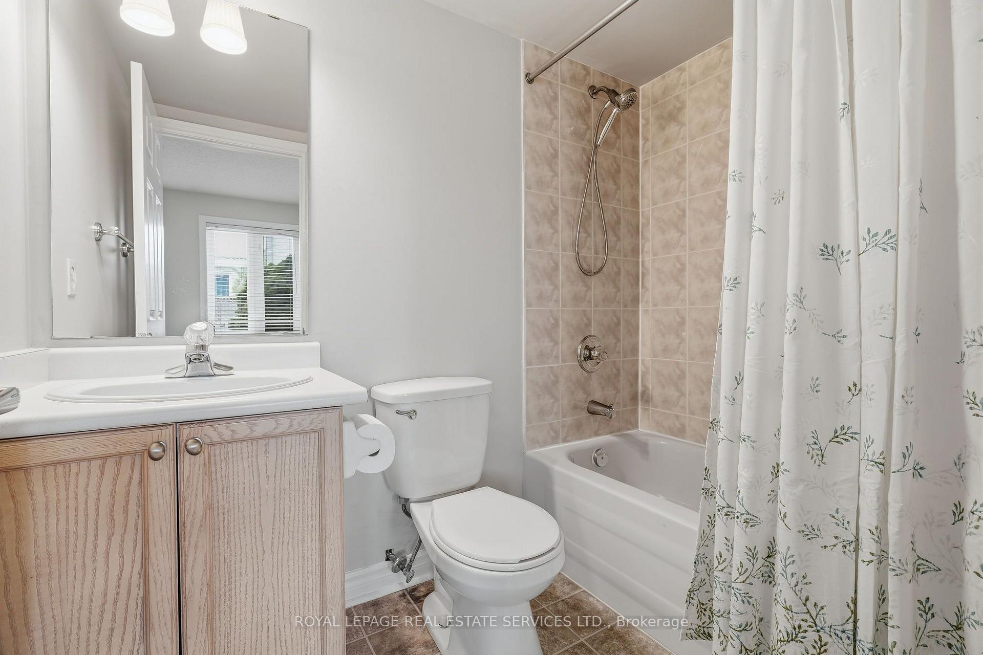 Photo 21 of 203-1701 Lampman Avenue, Burlington, Uptown — HOMEH