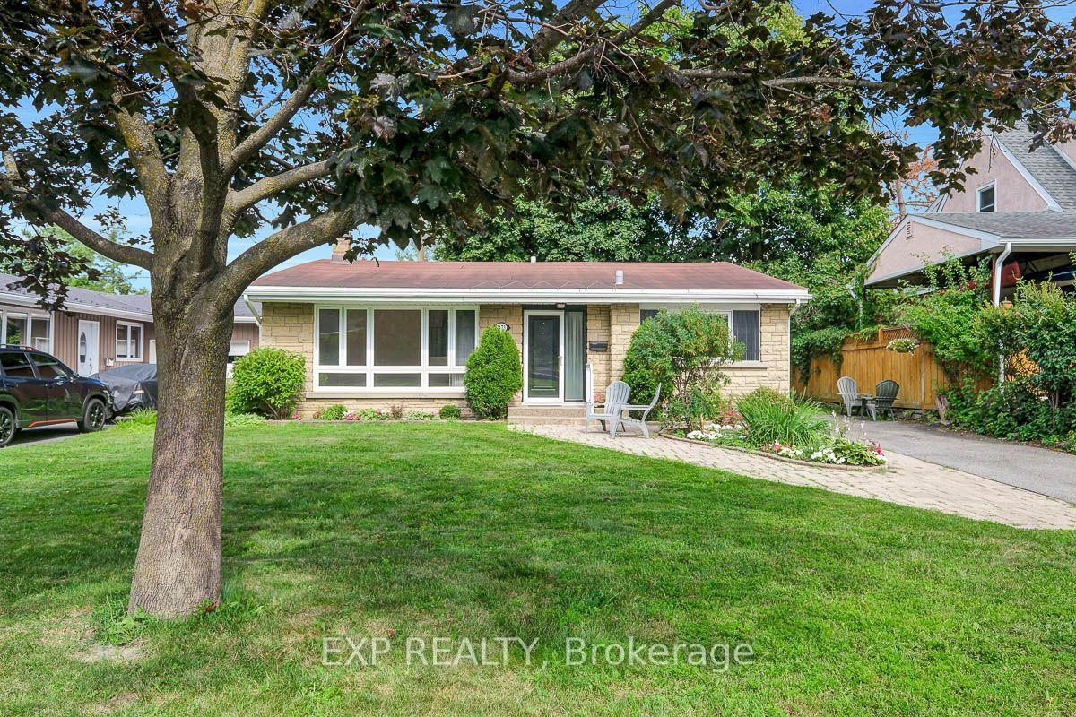 Photo 2 of 1473 Chomley Crescent, Ottawa, Riverview Park — HOMEH