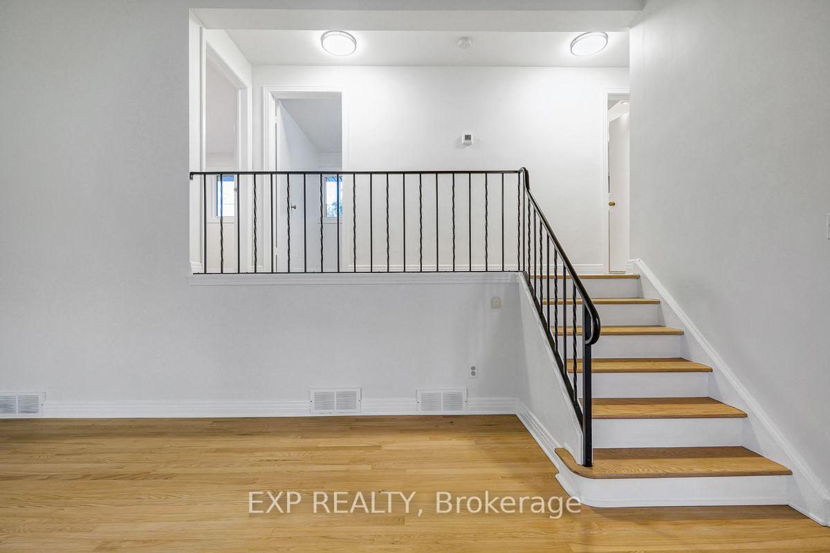 Photo 17 of 1473 Chomley Crescent, Ottawa, Riverview Park — HOMEH