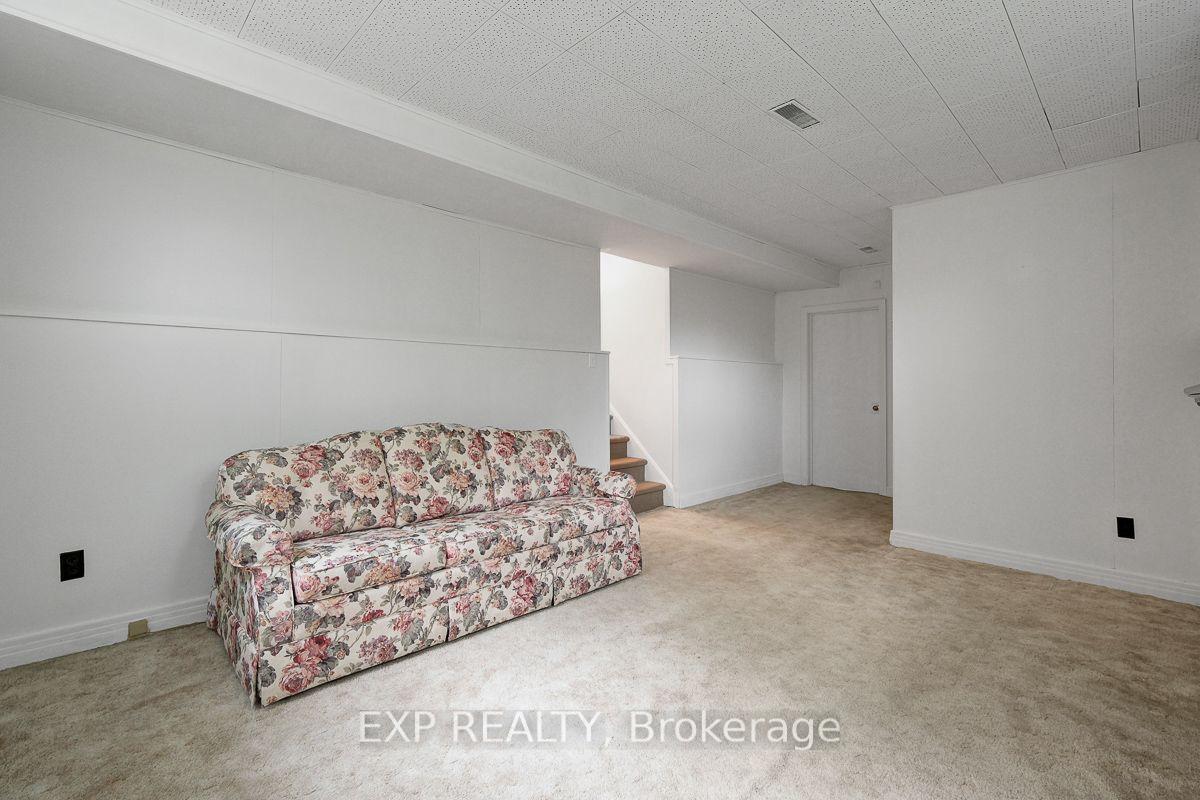 Photo 37 of 1473 Chomley Crescent, Ottawa, Riverview Park — HOMEH
