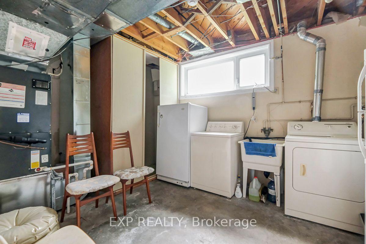 Photo 39 of 1473 Chomley Crescent, Ottawa, Riverview Park — HOMEH