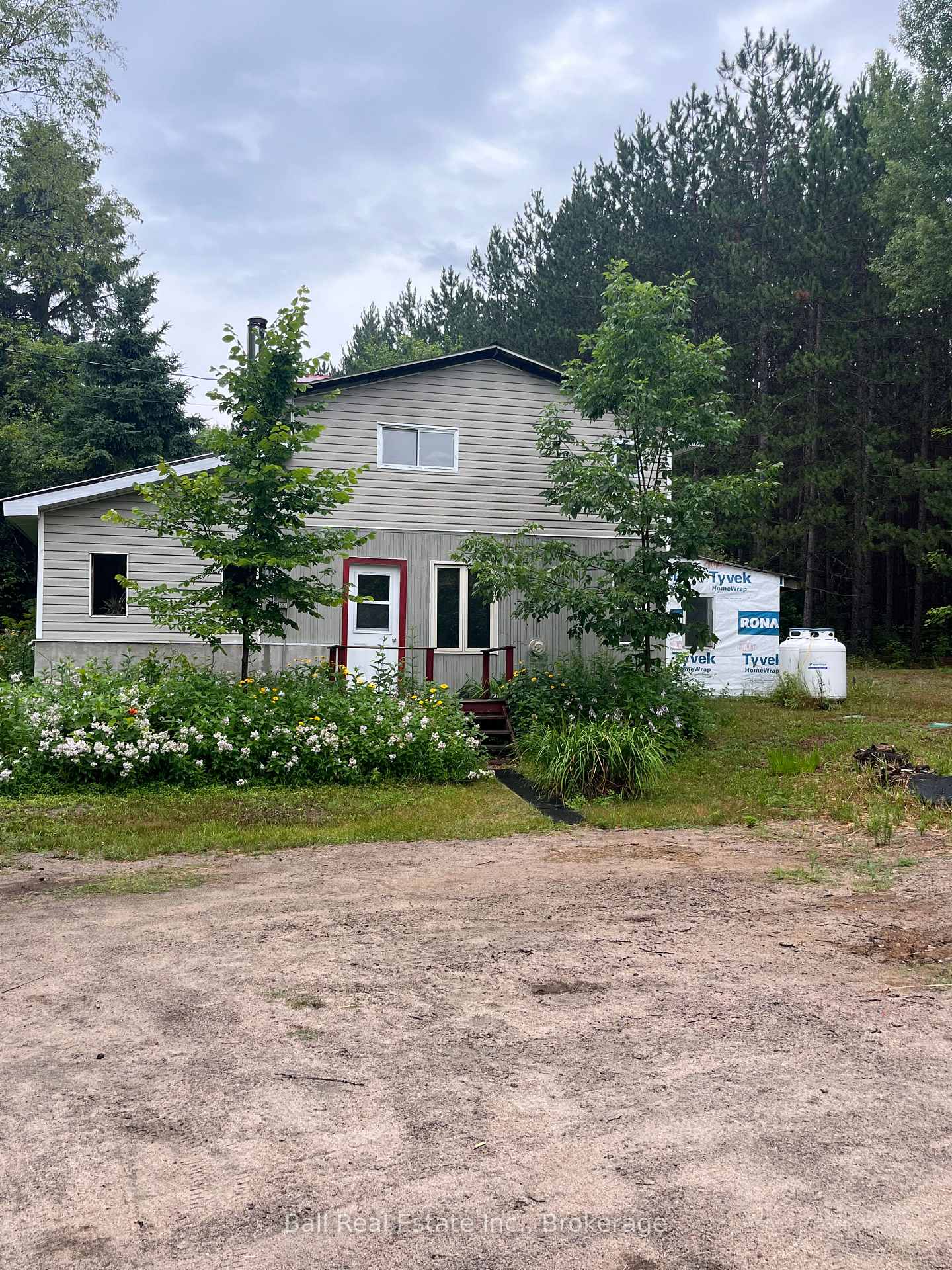 Photo 1 of 540 Rose Island Road, Wollaston — HOMEH