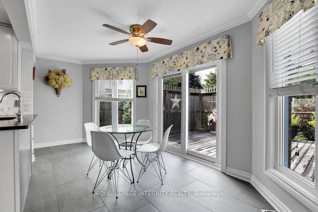 Photo 8 of 46 Dartmoor Drive, Ottawa, Kanata - Bridlewood — HOMEH