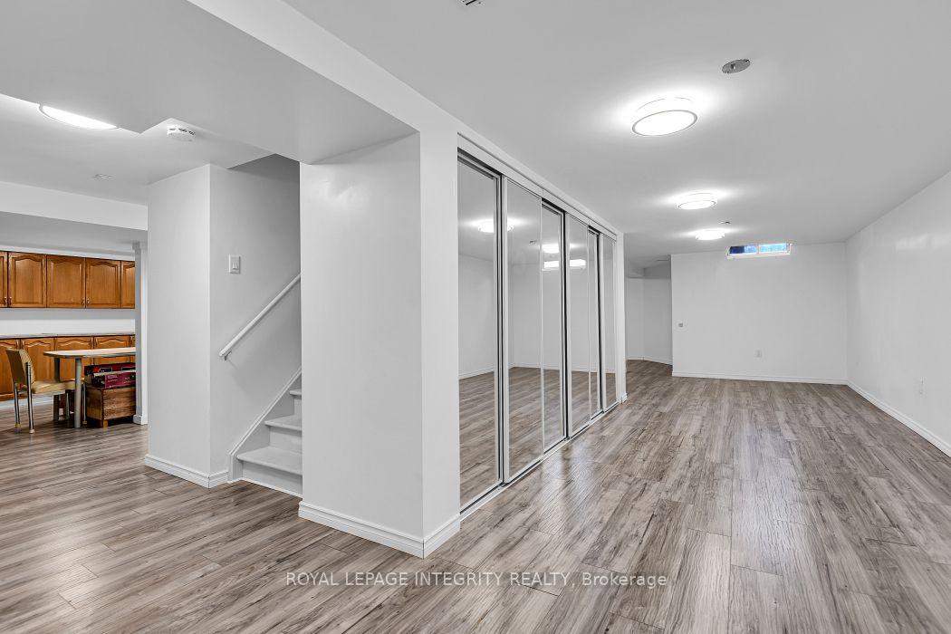 Photo 21 of 46 Dartmoor Drive, Ottawa, Kanata - Bridlewood — HOMEH