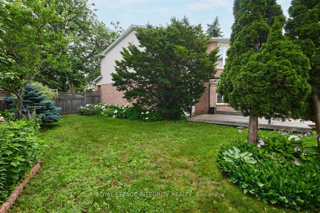 Photo 28 of 46 Dartmoor Drive, Ottawa, Kanata - Bridlewood — HOMEH