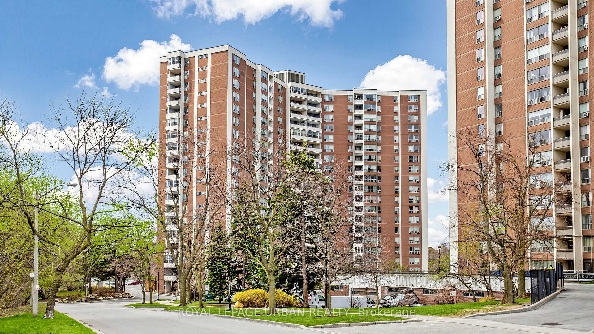 Photo 2 of Unit 602, 60 Pavane Linkway, Toronto, Flemingdon Park — HOMEH